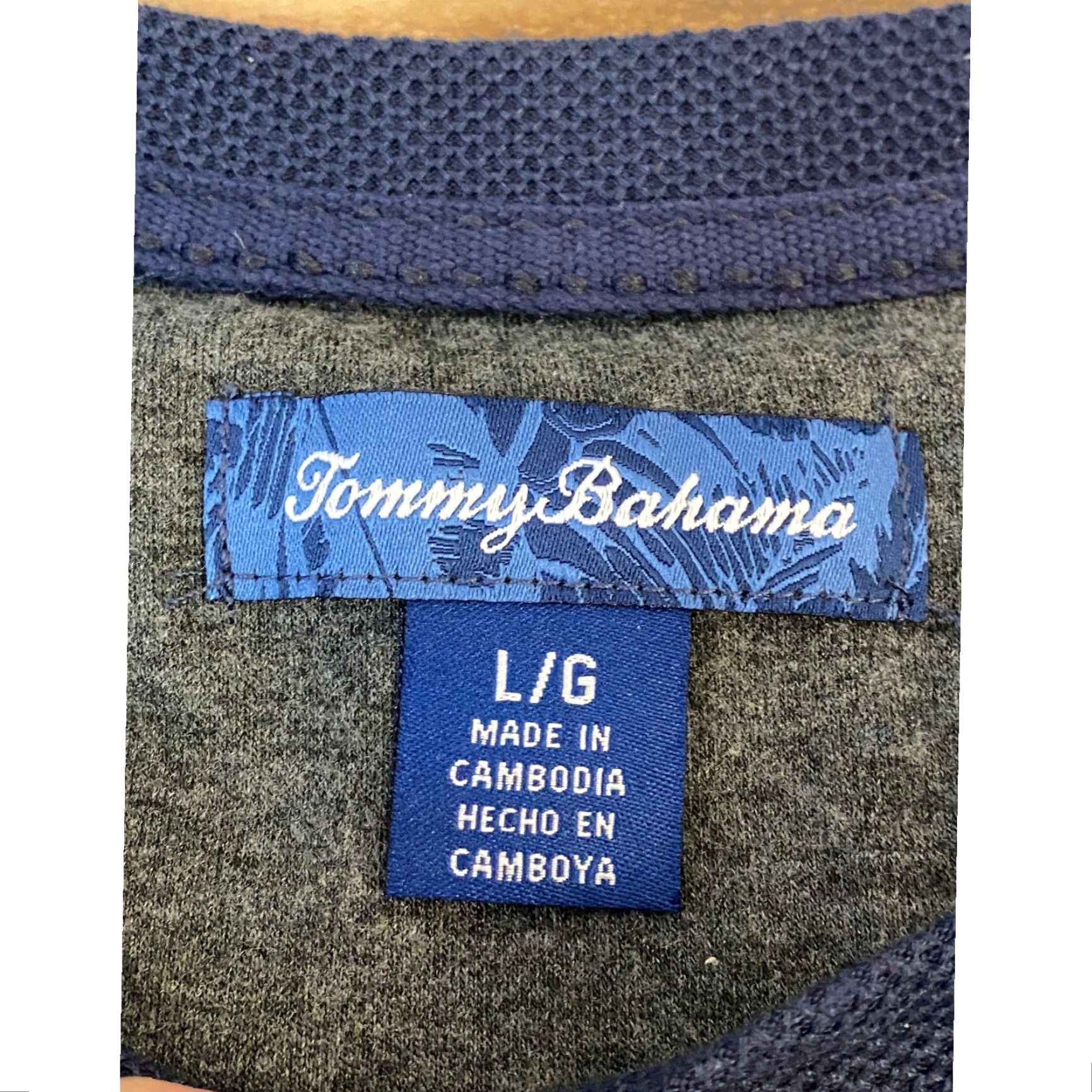 Tommy Bahama Tommy Bahama Mens Long Sleeve Shirt Blue Crew Neck Waffle Knit Performance Size US L / EU 52-54 / 3 - 3 Thumbnail