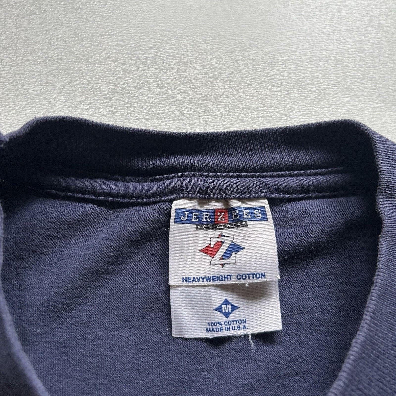 Jerzees Vintage 90s Navy Blue Blank Faded Pocket T Shirt Medium Rare Size US M / EU 48-50 / 2 - 5 Thumbnail