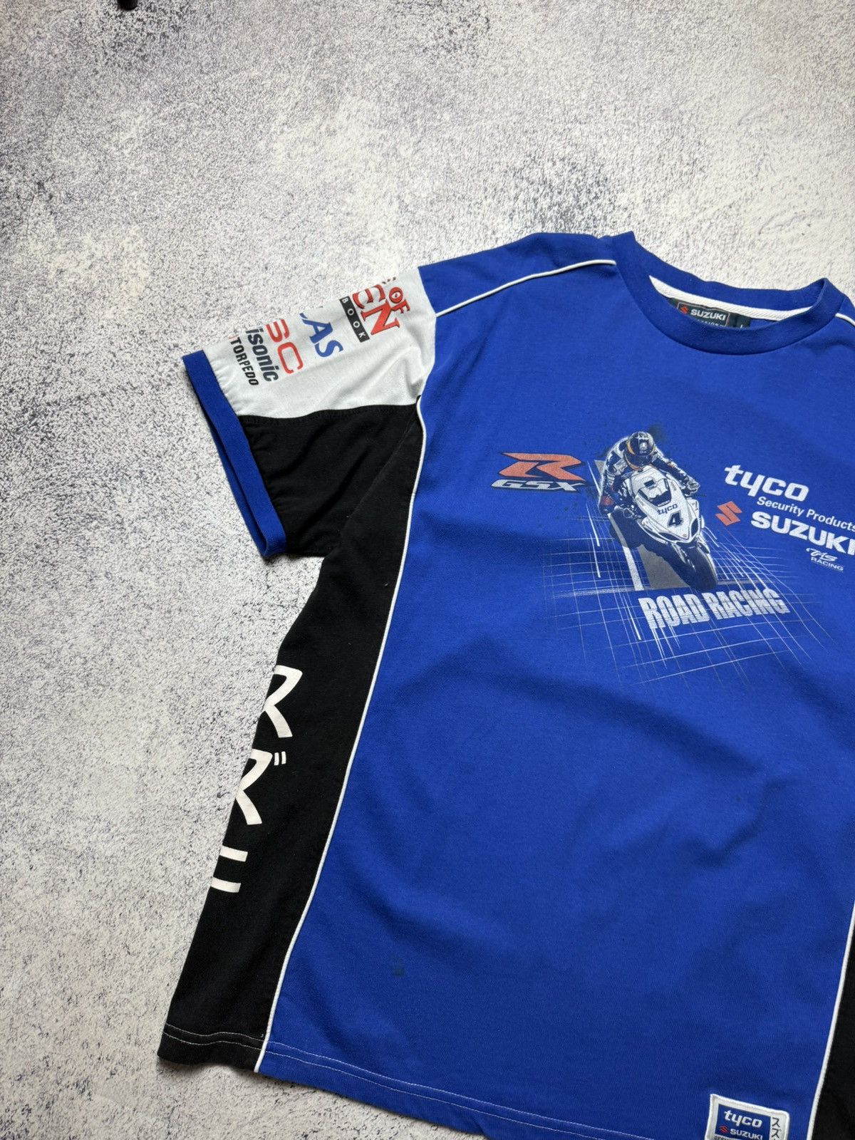 Vintage Vintage Suzuki Racing RGSX T Shirt Size US L / EU 52-54 / 3 - 3 Thumbnail