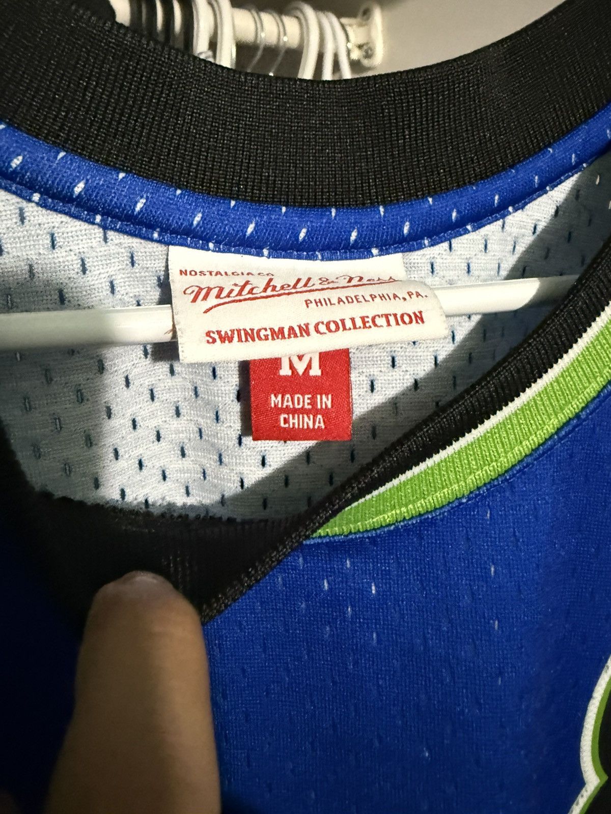 Mitchell & Ness Mitchell & Ness ATL Hawks Jersey Size US M / EU 48-50 / 2 - 3 Thumbnail