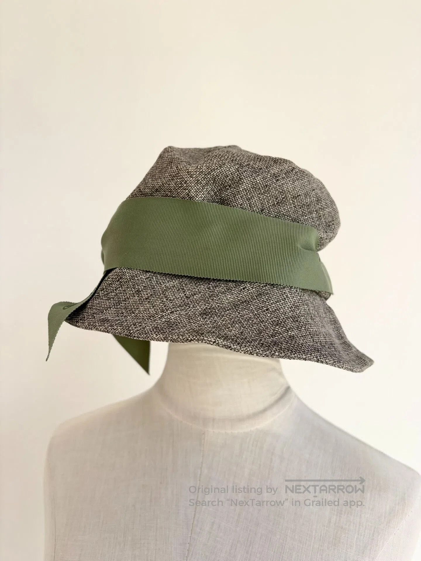 Vivienne Westwood Vivienne Westwood Gray Saturn Bow Hat. Size ONE SIZE - 3 Thumbnail