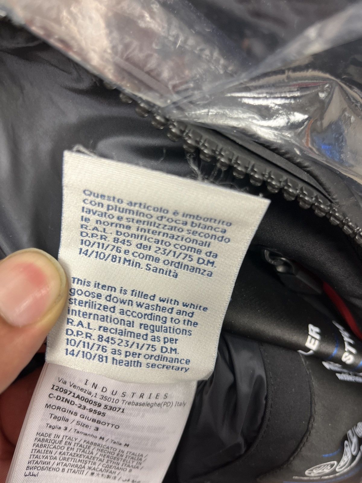Moncler Moncler giubutto Jacket Size US S / EU 44-46 / 1 - 23 Thumbnail