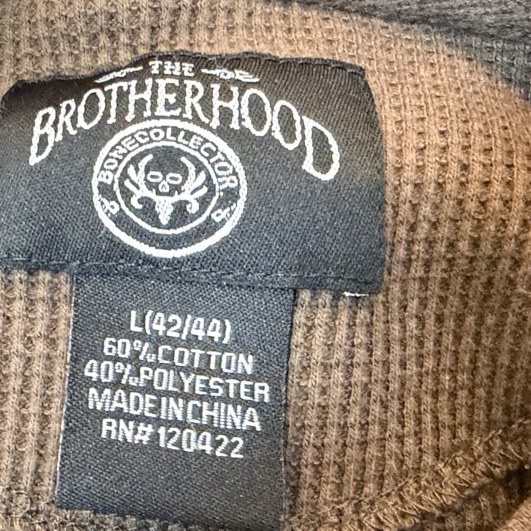 Bones VINTAGE The Brotherhood Bone Collector Thermal T-Shirt Mens Large Brown Graphic Print Size US L / EU 52-54 / 3 - 5 Thumbnail