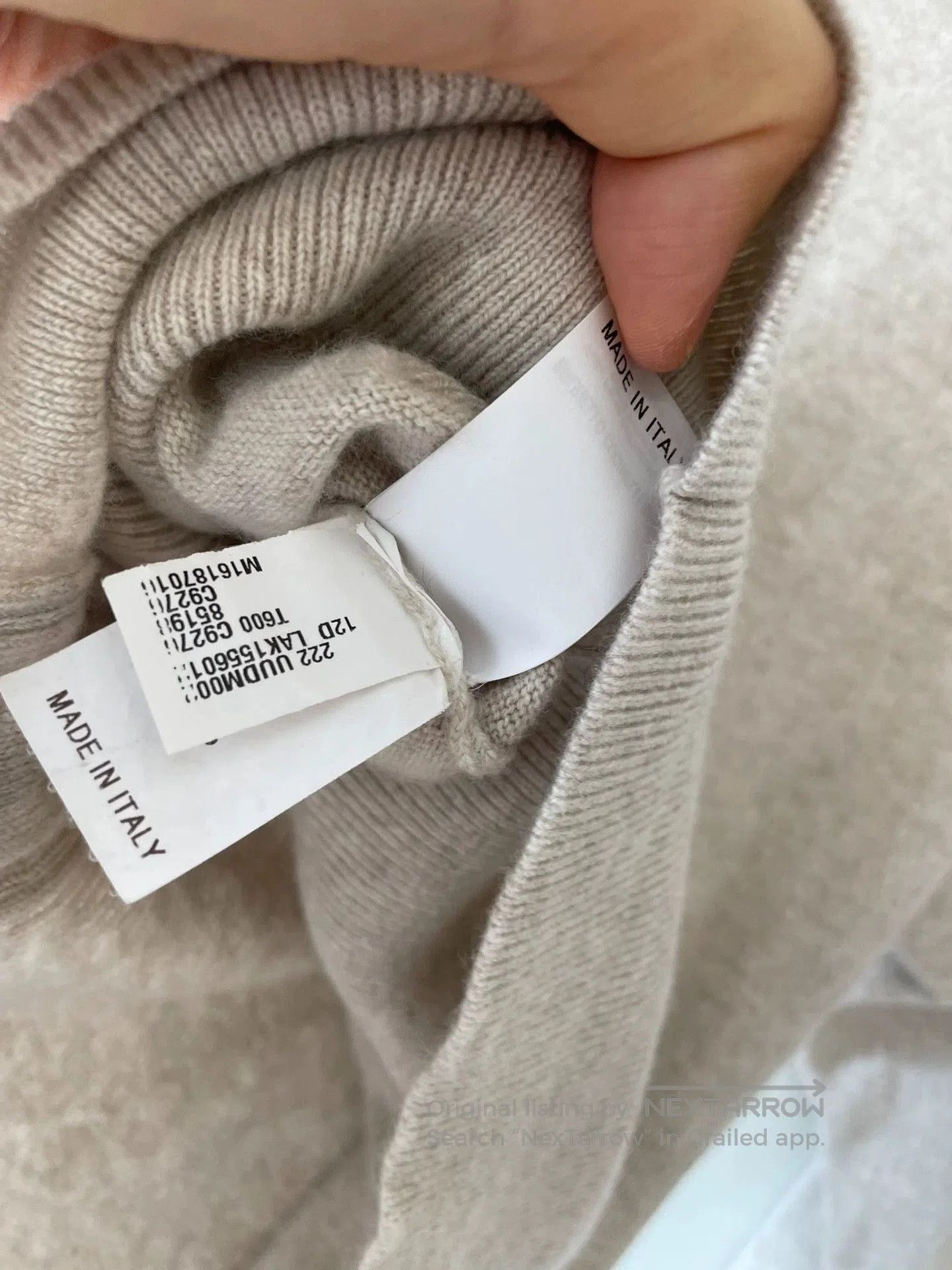 Brunello Cucinelli Brunello Cucinelli V-Neck Cardigan Sweater. Size US XS / EU 42 / 0 - 8 Thumbnail