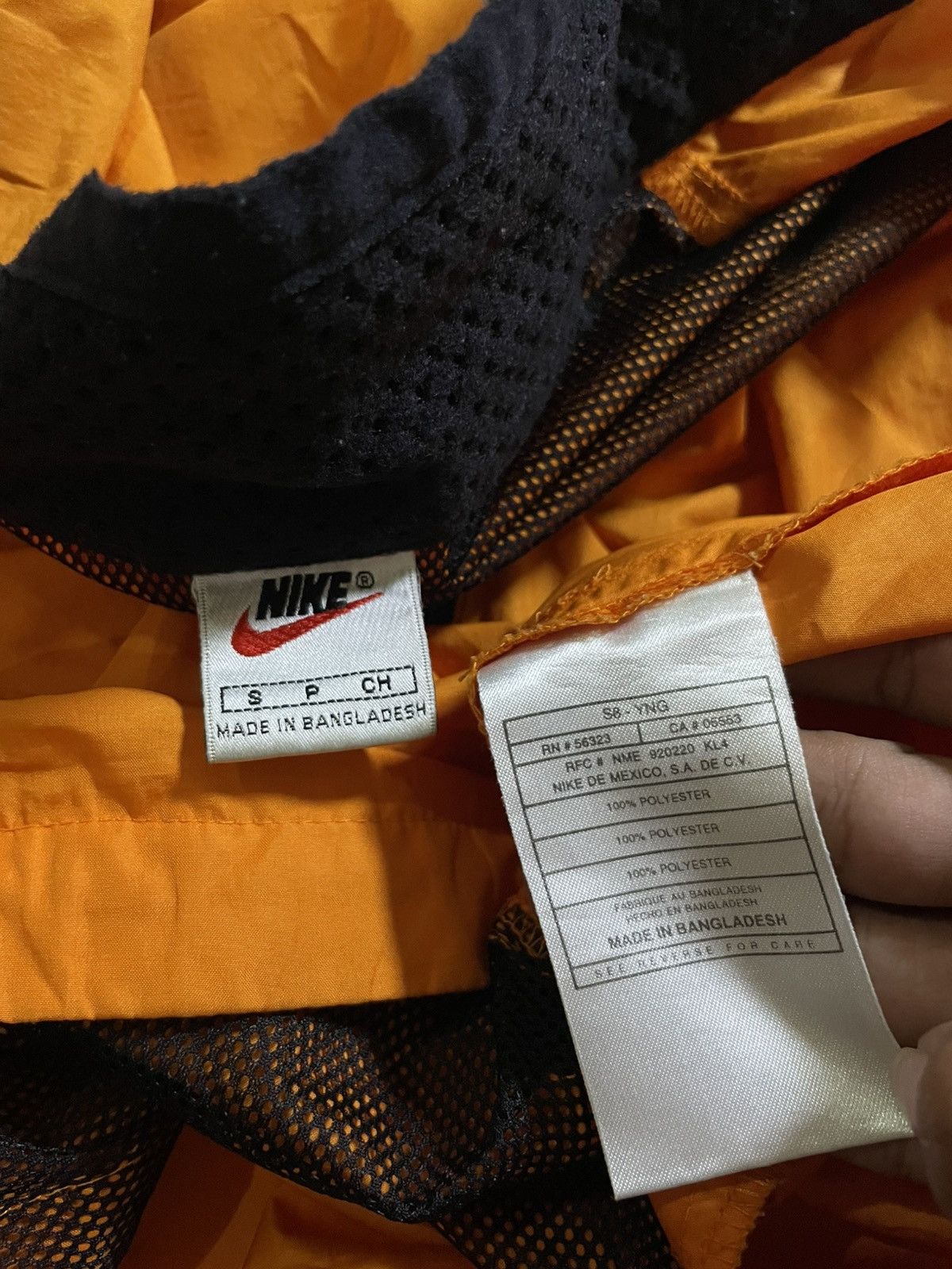 Nike VINTAGE NIKE WINDBREAKER (orange) Size US S / EU 44-46 / 1 - 4 Thumbnail