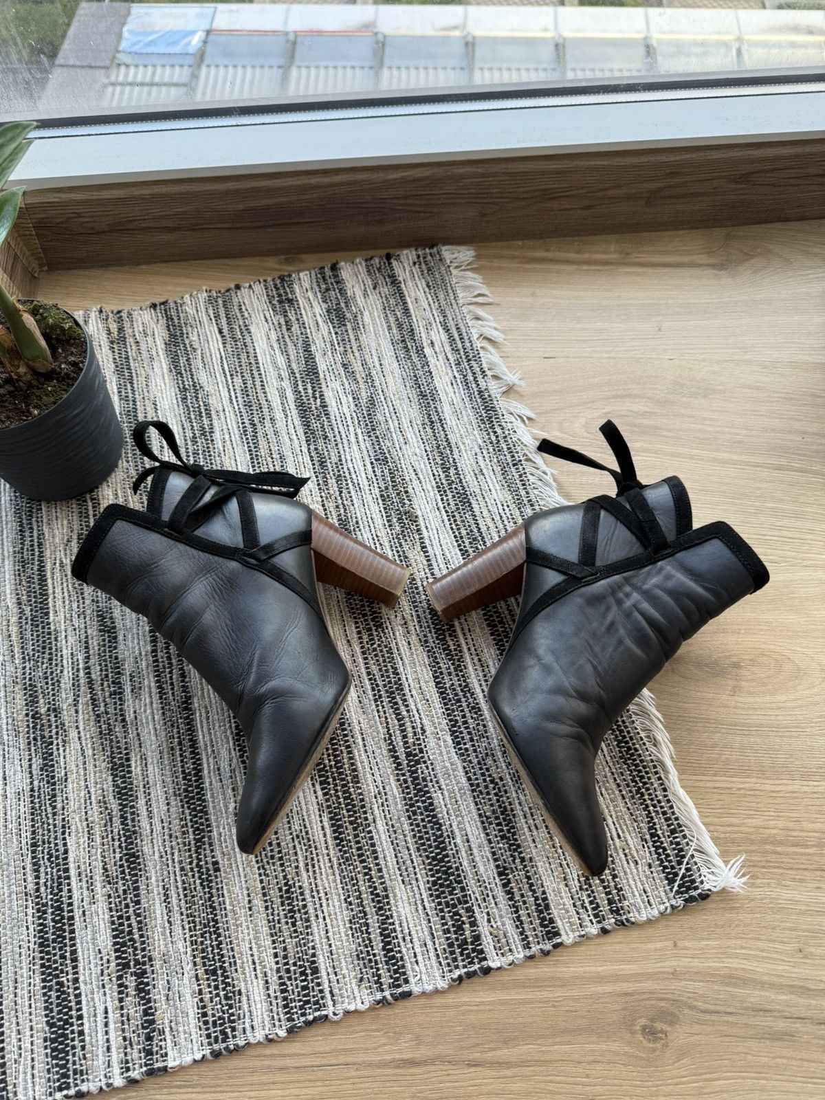 Sezane SEZANE BOOTS WOMENS SLIPON BLOCK HELL LEATHER BOOTIES CASUAL Size US 8 / IT 38 - 4 Thumbnail