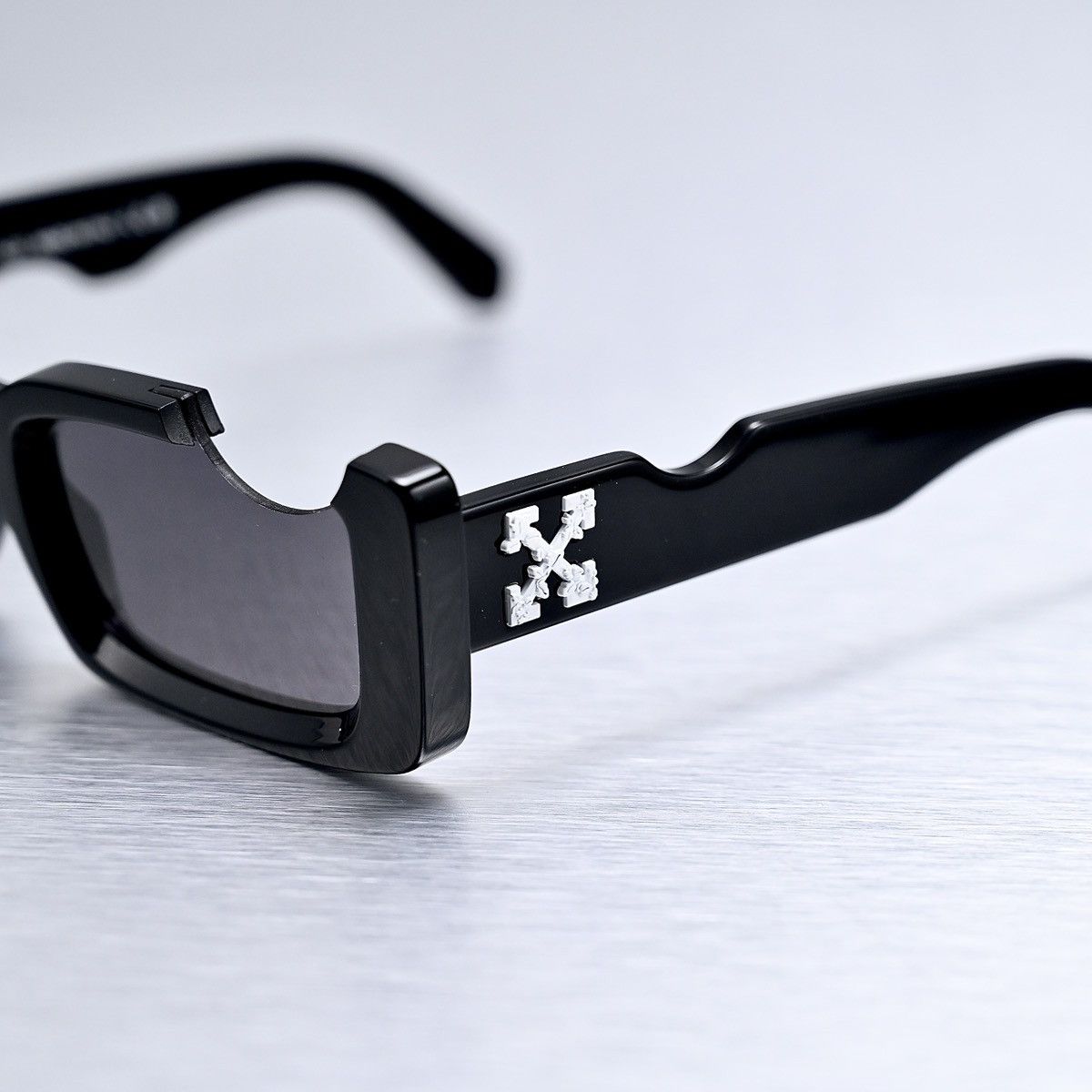 Off-White OFF WHITE CADY CUT SUNGLASSES Size ONE SIZE - 3 Thumbnail