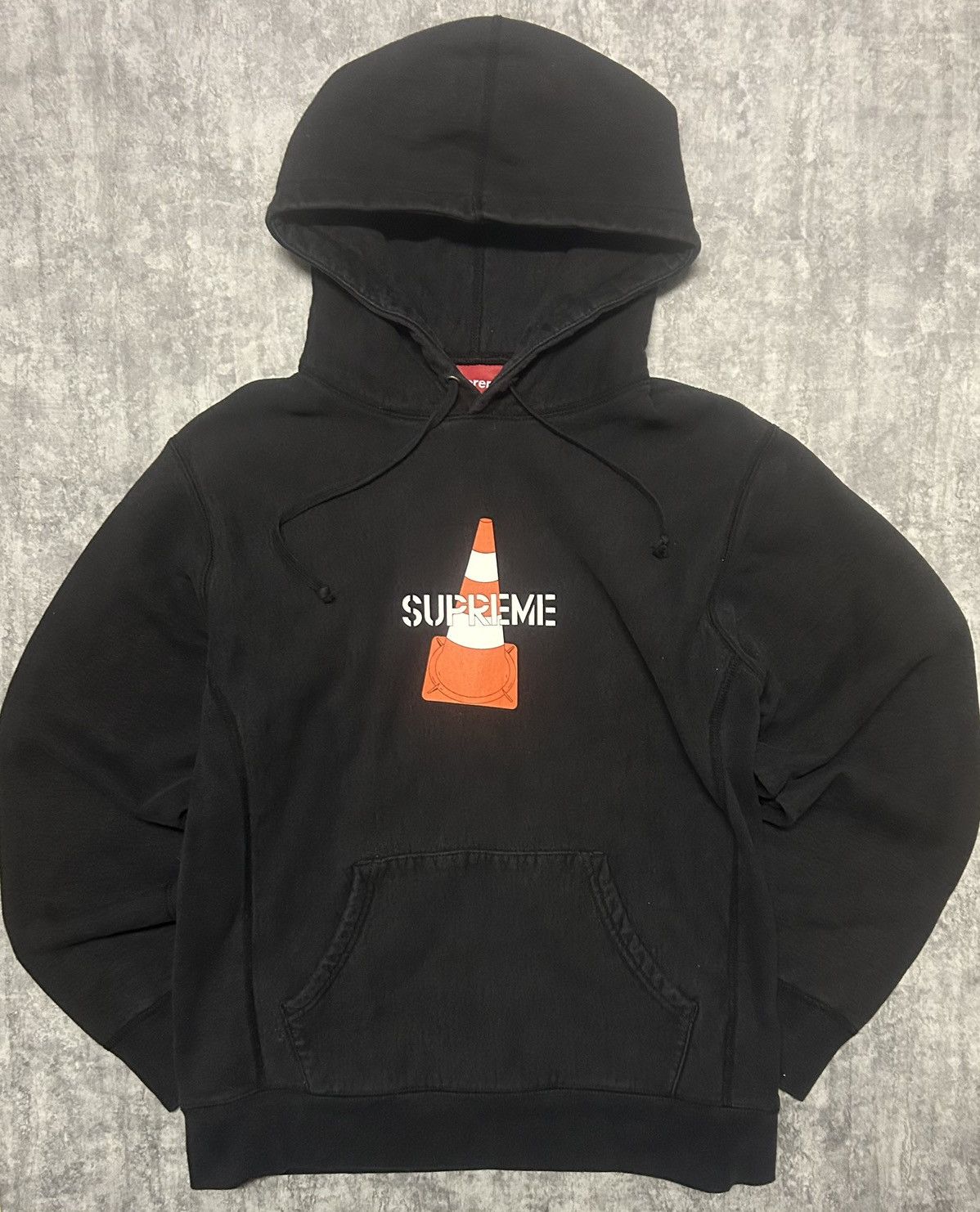 Supreme Supreme Cone Black Hoodie FW19 - Size M Size US M / EU 48-50 / 2 - 3 Thumbnail