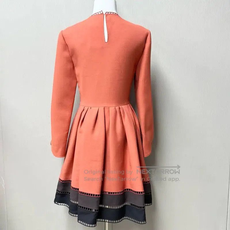 Fendi Fendi Women's Long Sleeve Color Block Dress . Size S / US 4 / IT 40 - 2 Thumbnail