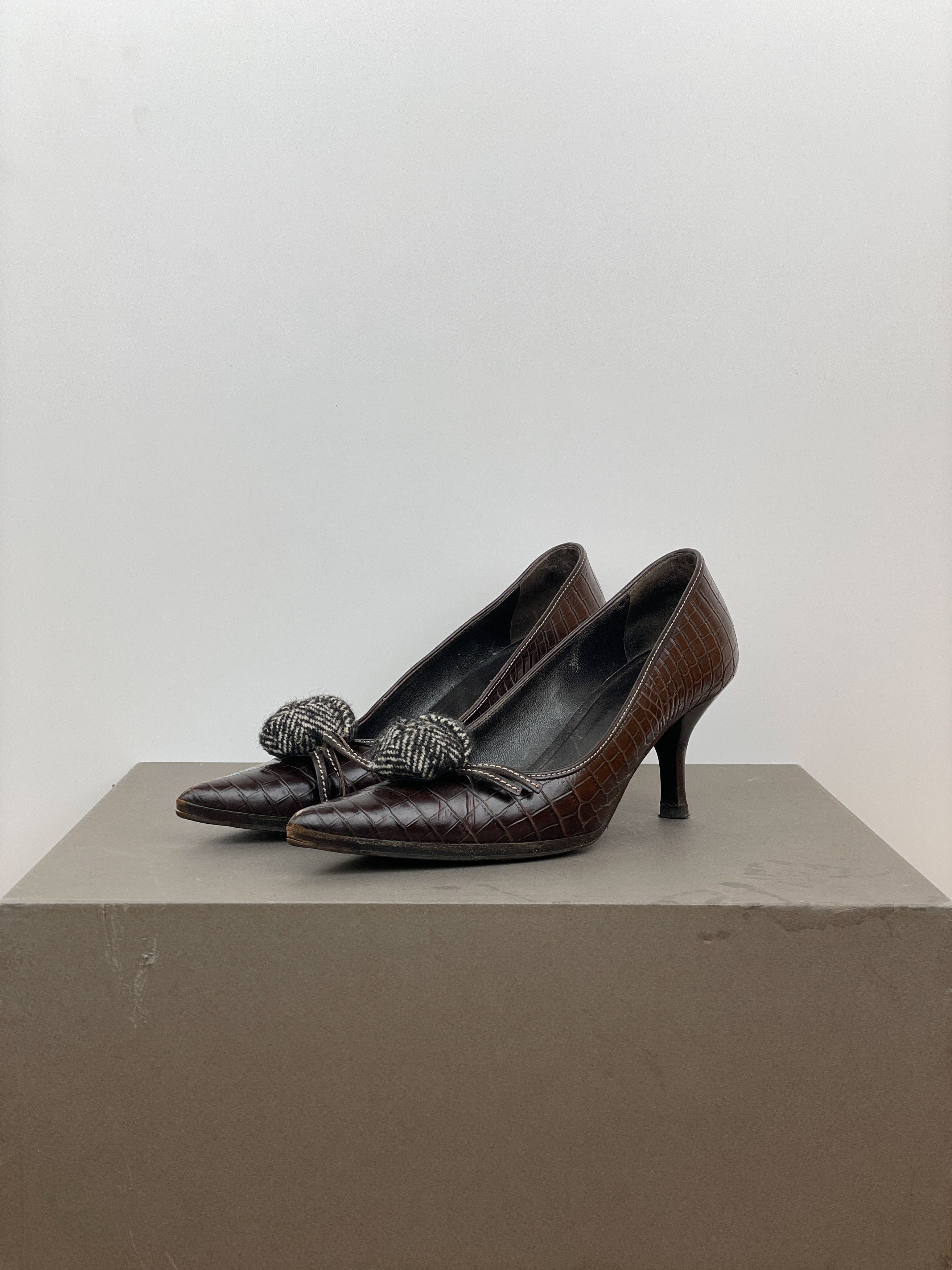 Prada 2000s Pointed-Toe Crocodile Print Kitten Heels Size US 6.5 / IT 36.5 - 1 Thumbnail