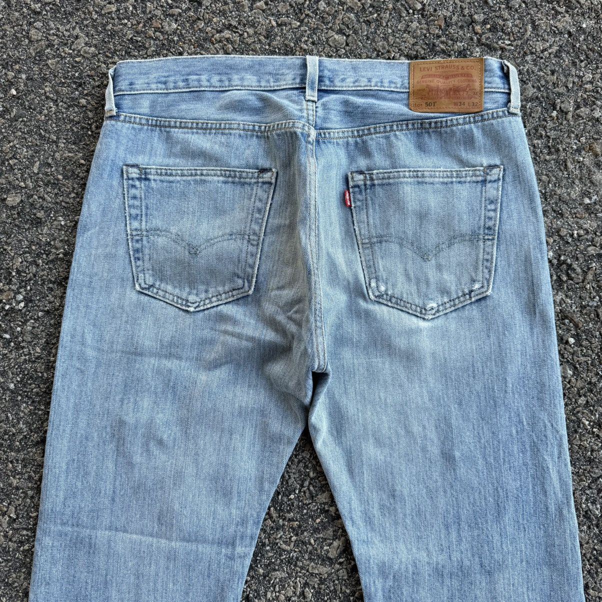 Levi's LEVI'S 501 PREMIUM STRAIGHT FADED JEAN DENIM PANTS Size US 35 - 11 Thumbnail