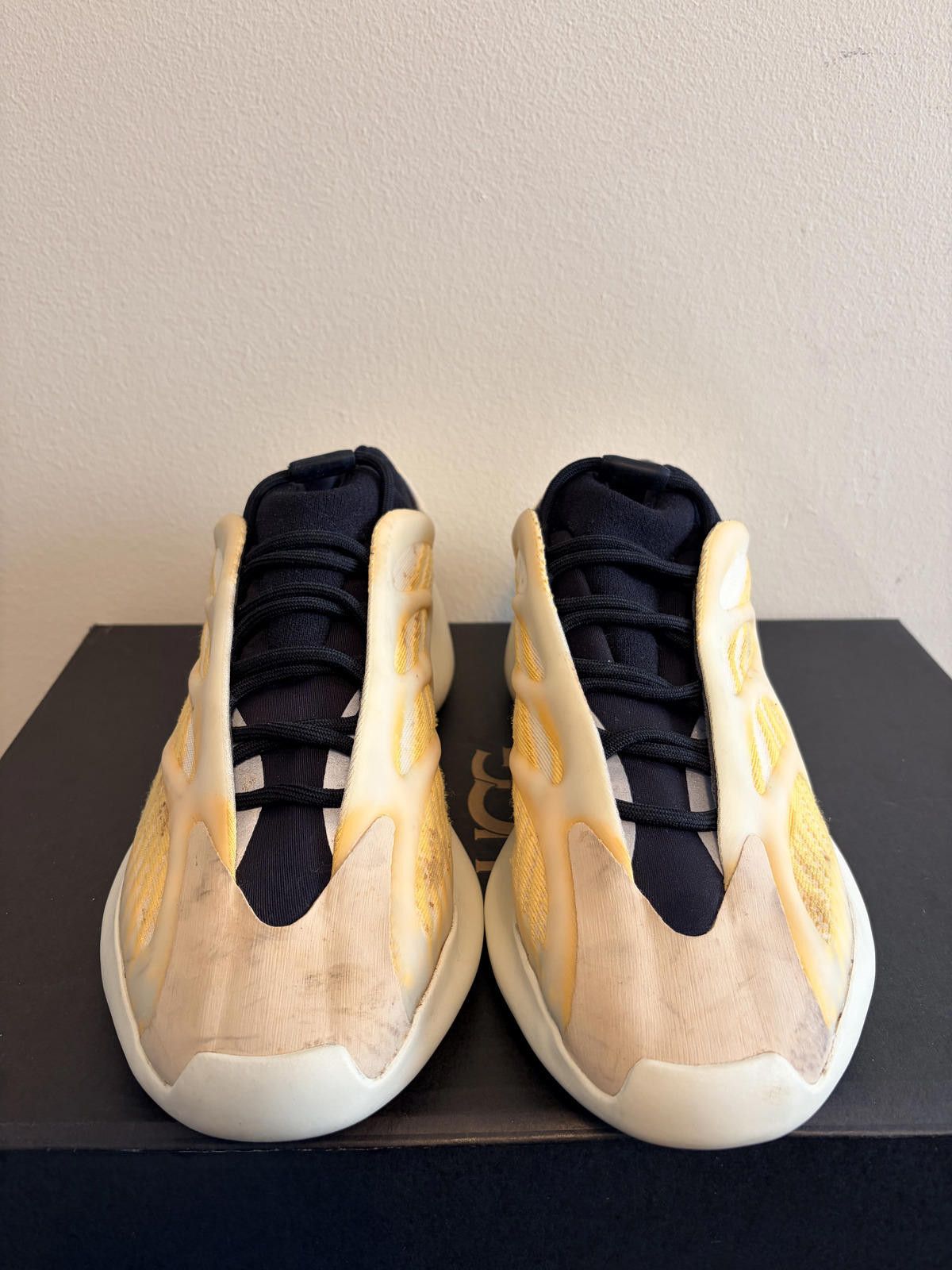 Yeezy Adidas Yeezy 700 V3 Mono Safflower Shoes (Size 11) Size US 11 / EU 44 - 1 Thumbnail