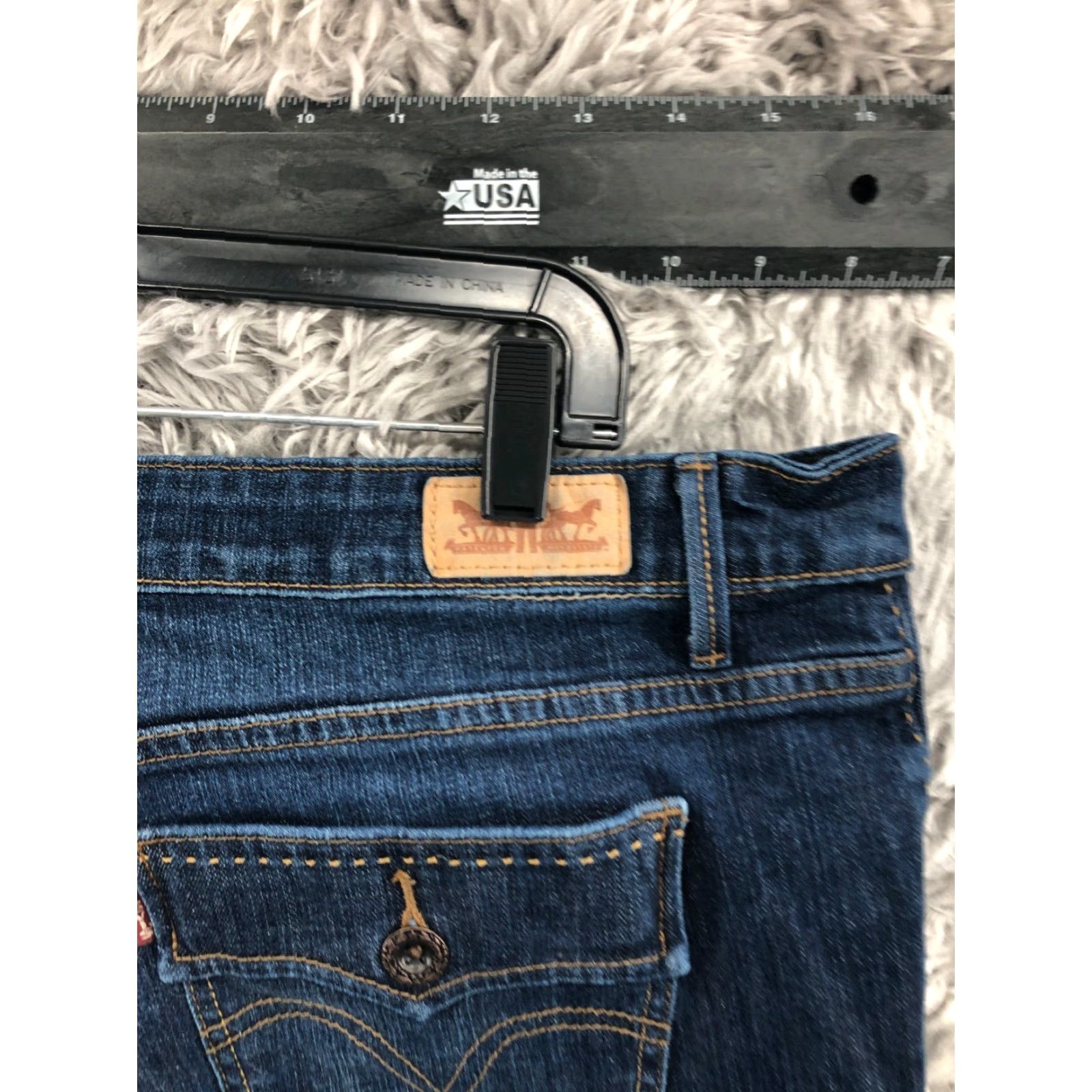Levi's Levi's Jeans Plus Size 20 Womens Bootcut Denim Dark Wash Blue 5-Pocket Regular Rise High Vintage No 28 Inseam Size 42" / US 20 - 7 Thumbnail