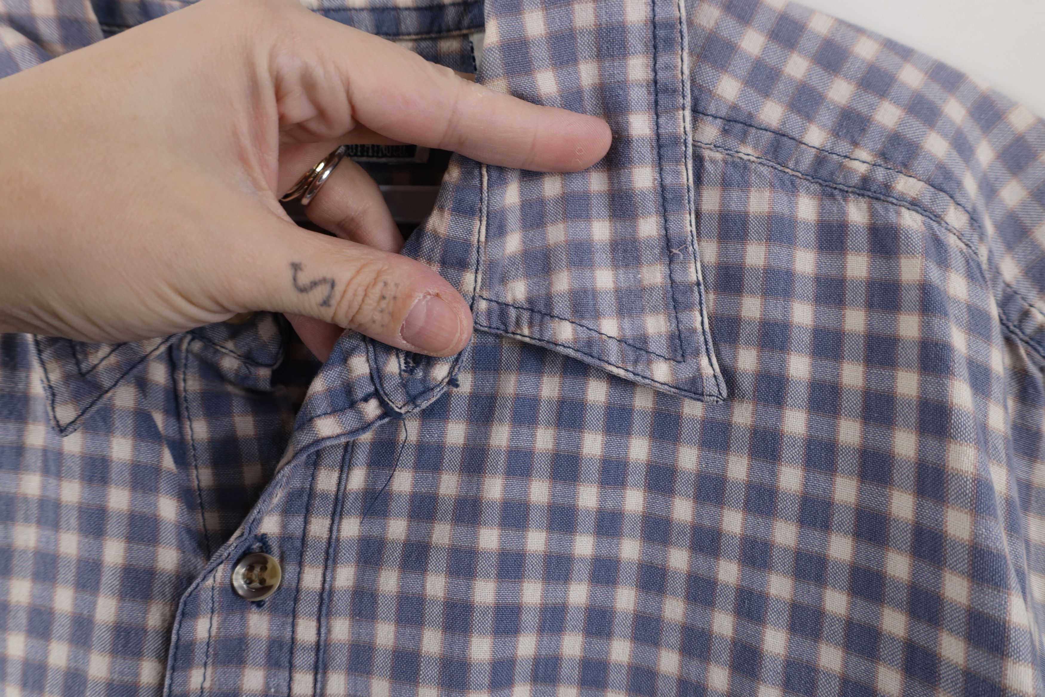 Vintage Vintage 90s Streetwear Short Sleeve Collared Button Shirt Size US L / EU 52-54 / 3 - 10 Thumbnail