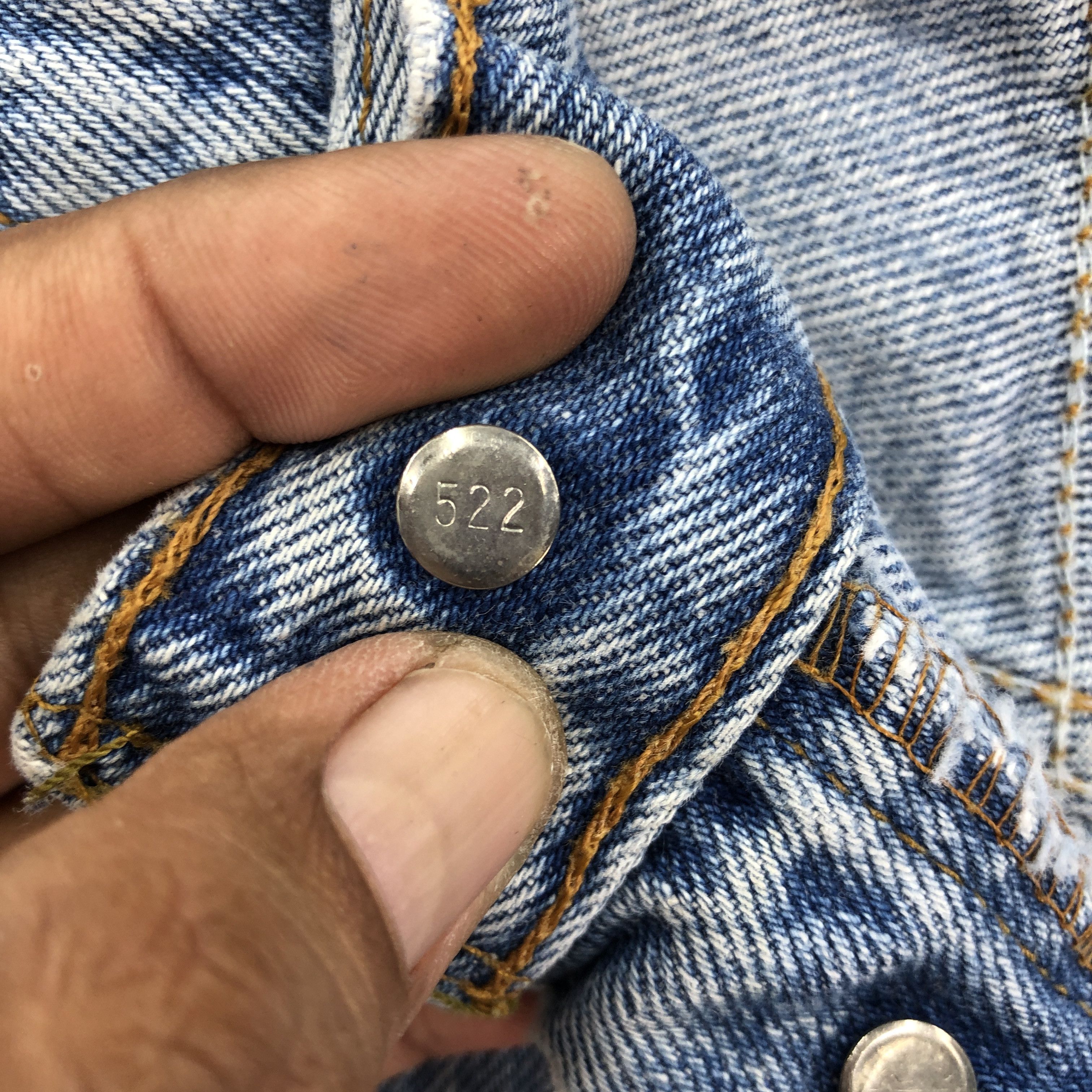 Jean Vintage 90s Distressed Levis 501 Jeans Levi's Faded Denim Size 28" / US 6 / IT 42 - 7 Thumbnail