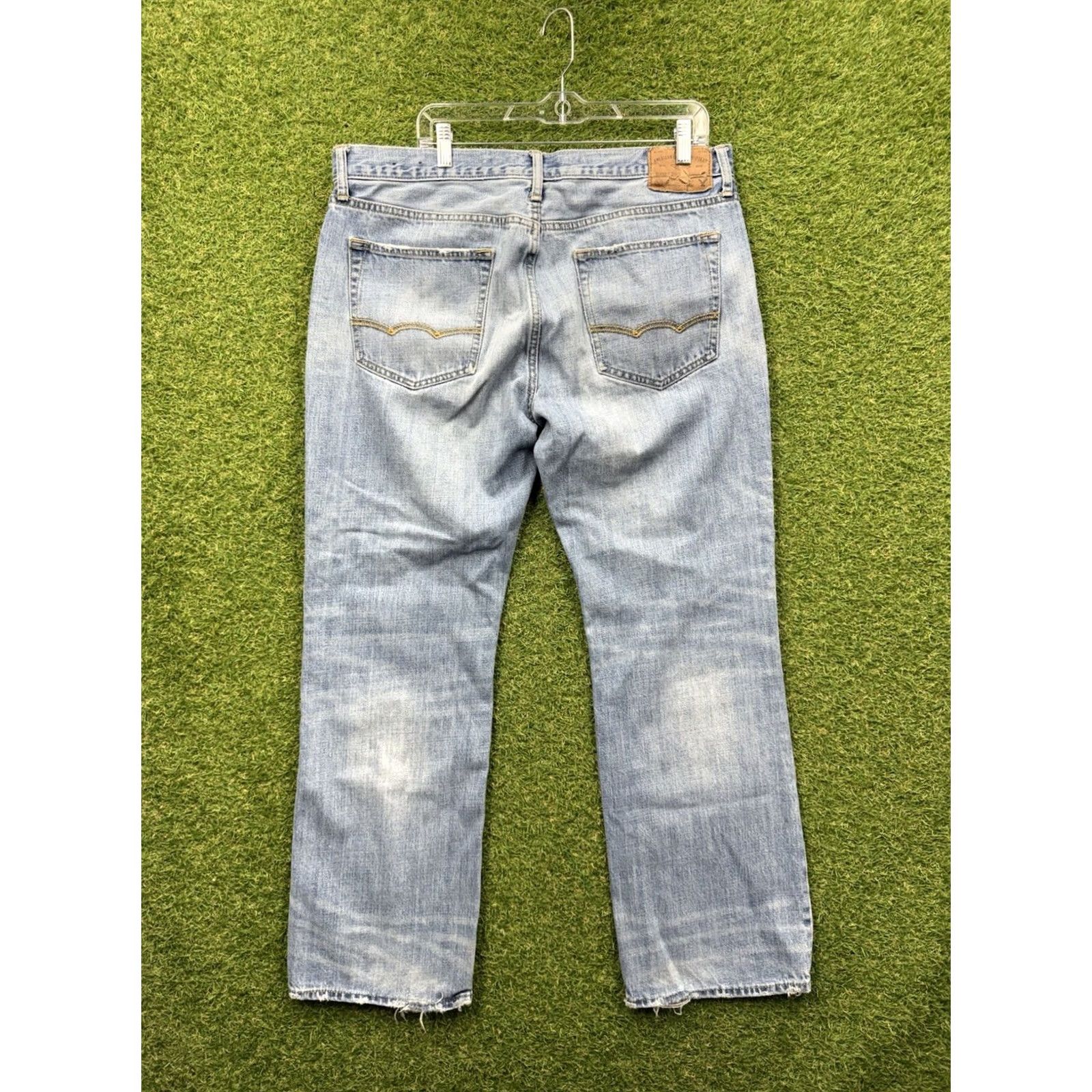 American Eagle Outfitters American Eagle Jeans Mens 36x32 Mid Rise Bootcut Light Wash Denim 5-Pocket Regular Fit Blue Jeans Mens Size US 36 / EU 52 - 2 Thumbnail