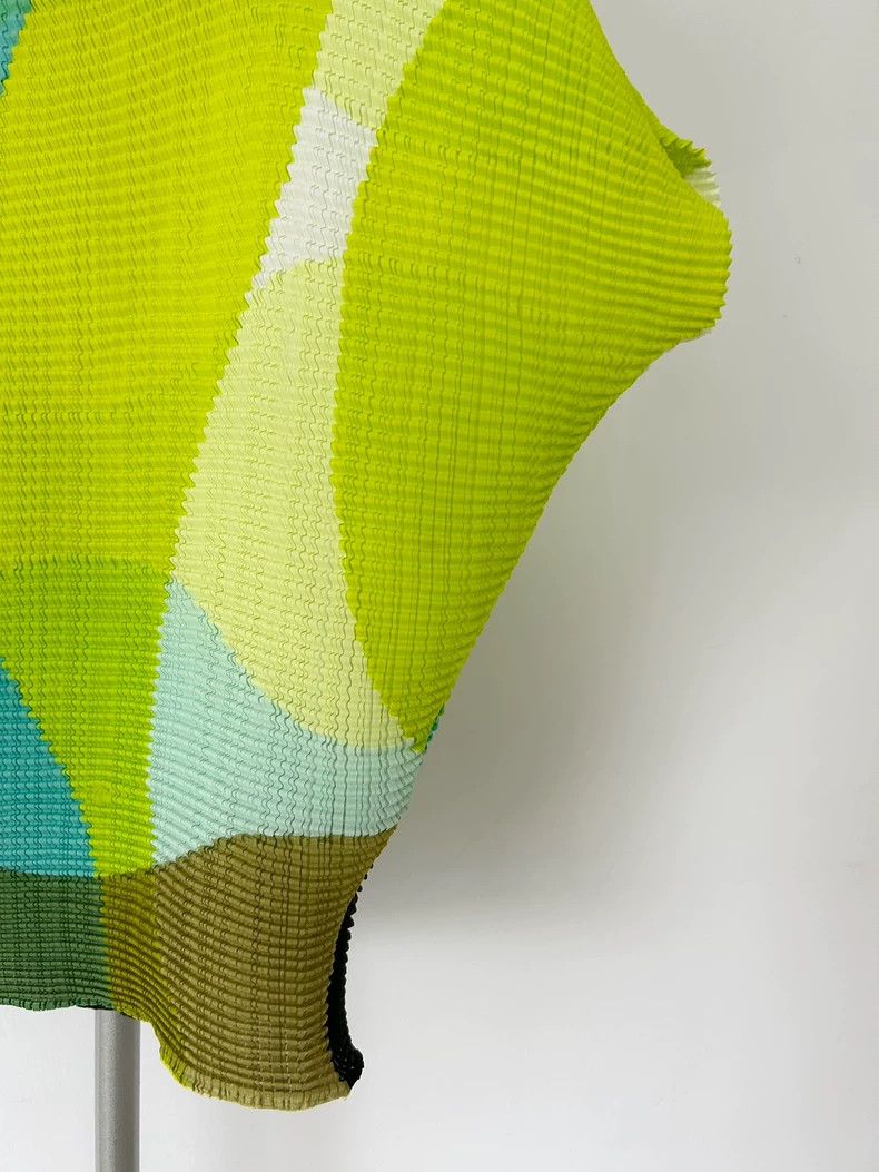 Issey Miyake Issey Miyake Psychedelic color block top Size M / US 6-8 / IT 42-44 - 3 Thumbnail