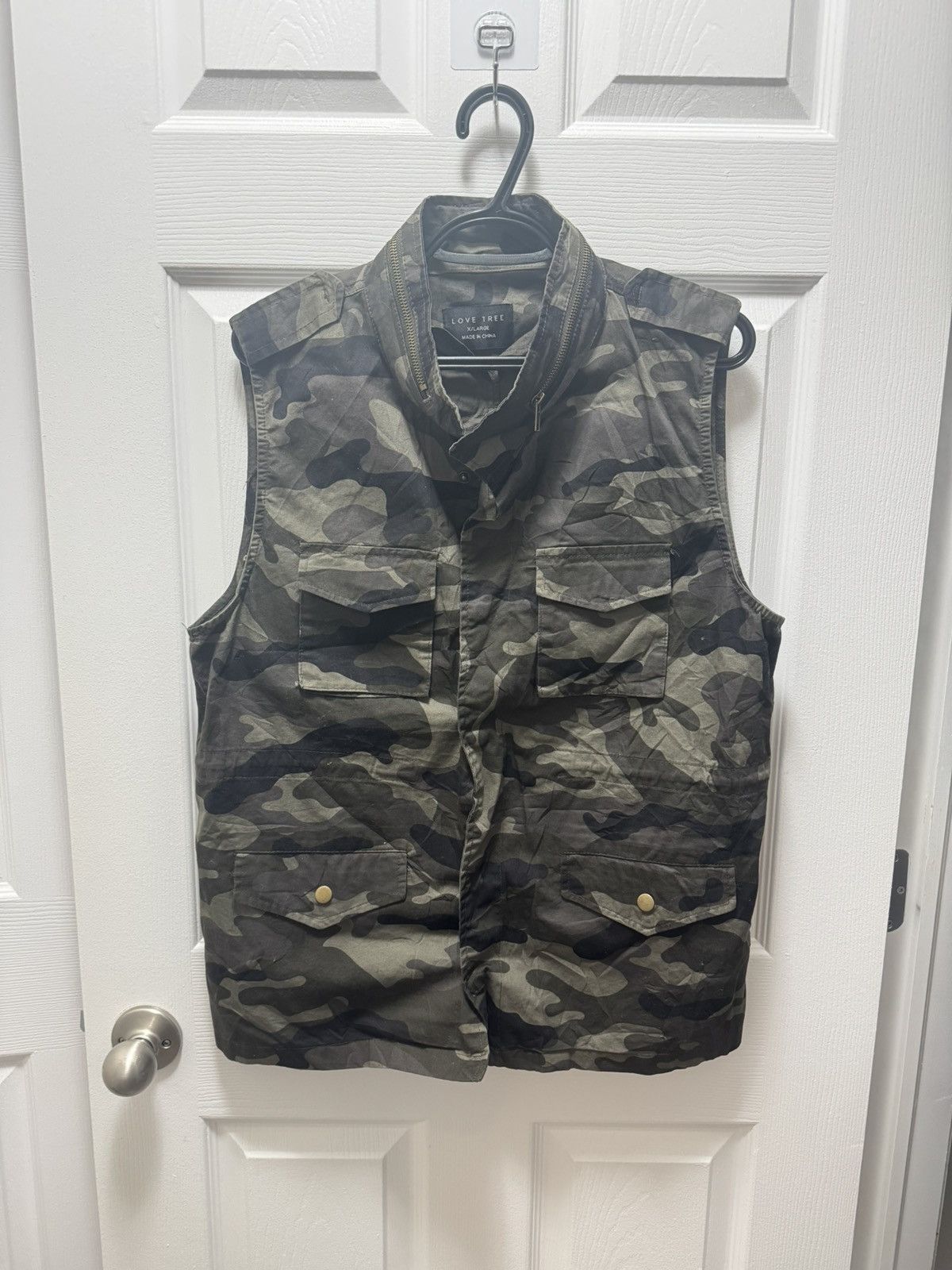 Realtree Love Tree RealTree Woodland Camo Cargo Military Zipper Vest Size US XL / EU 56 / 4 - 1 Thumbnail