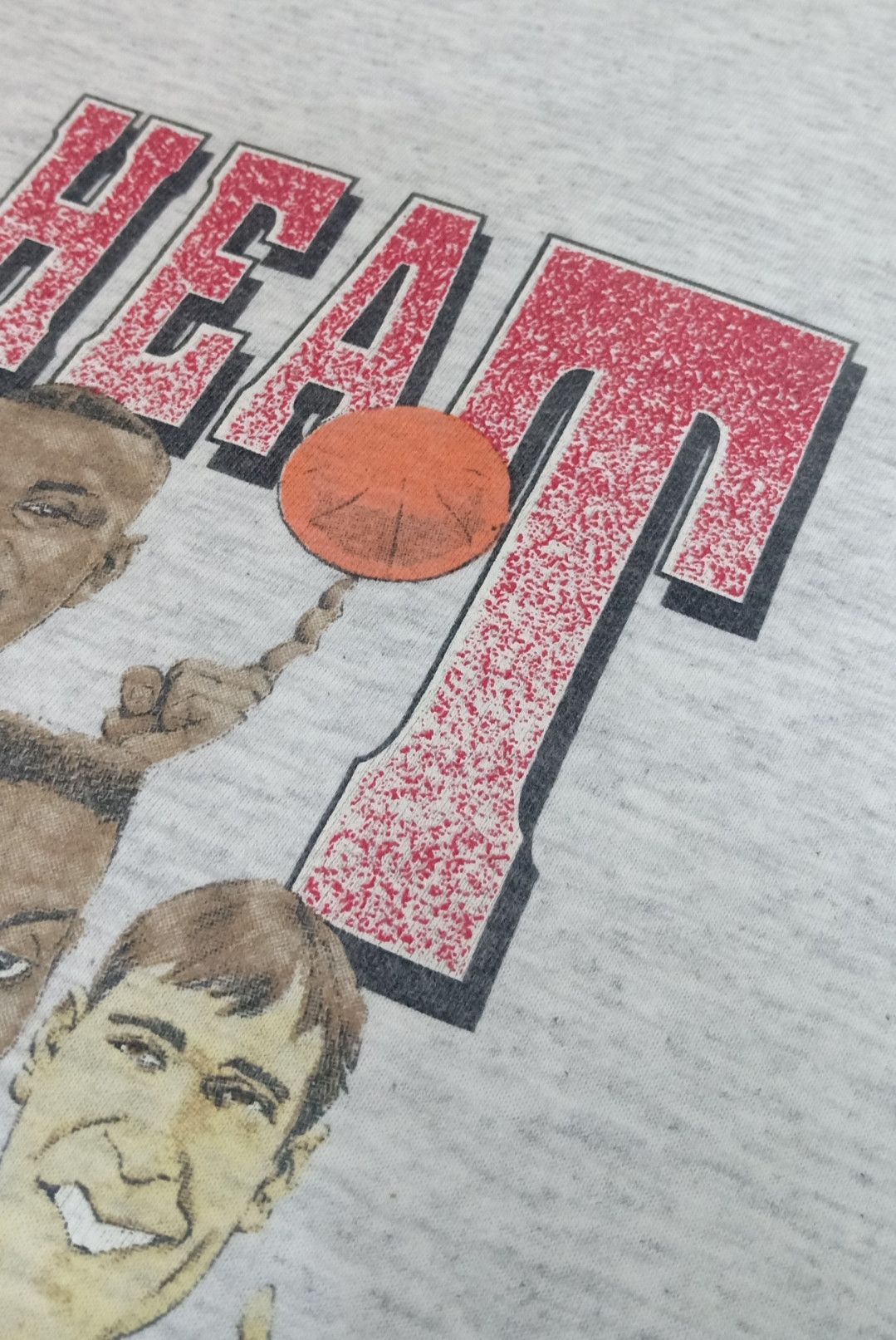 NBA × Vintage Vintage 90s NBA Playoffs Chicago Bulls Red Heat T-shirt Size US L / EU 52-54 / 3 - 11 Thumbnail
