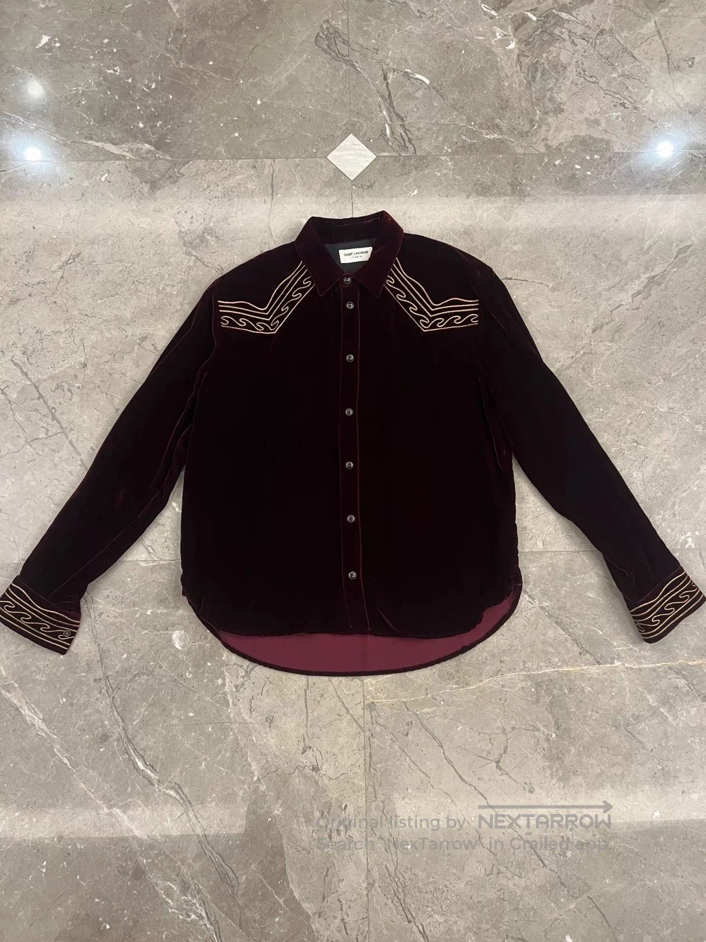Saint Laurent Paris Saint Laurent Red Velvet Embroidered Shirt. Size US M / EU 48-50 / 2 - 1 Thumbnail