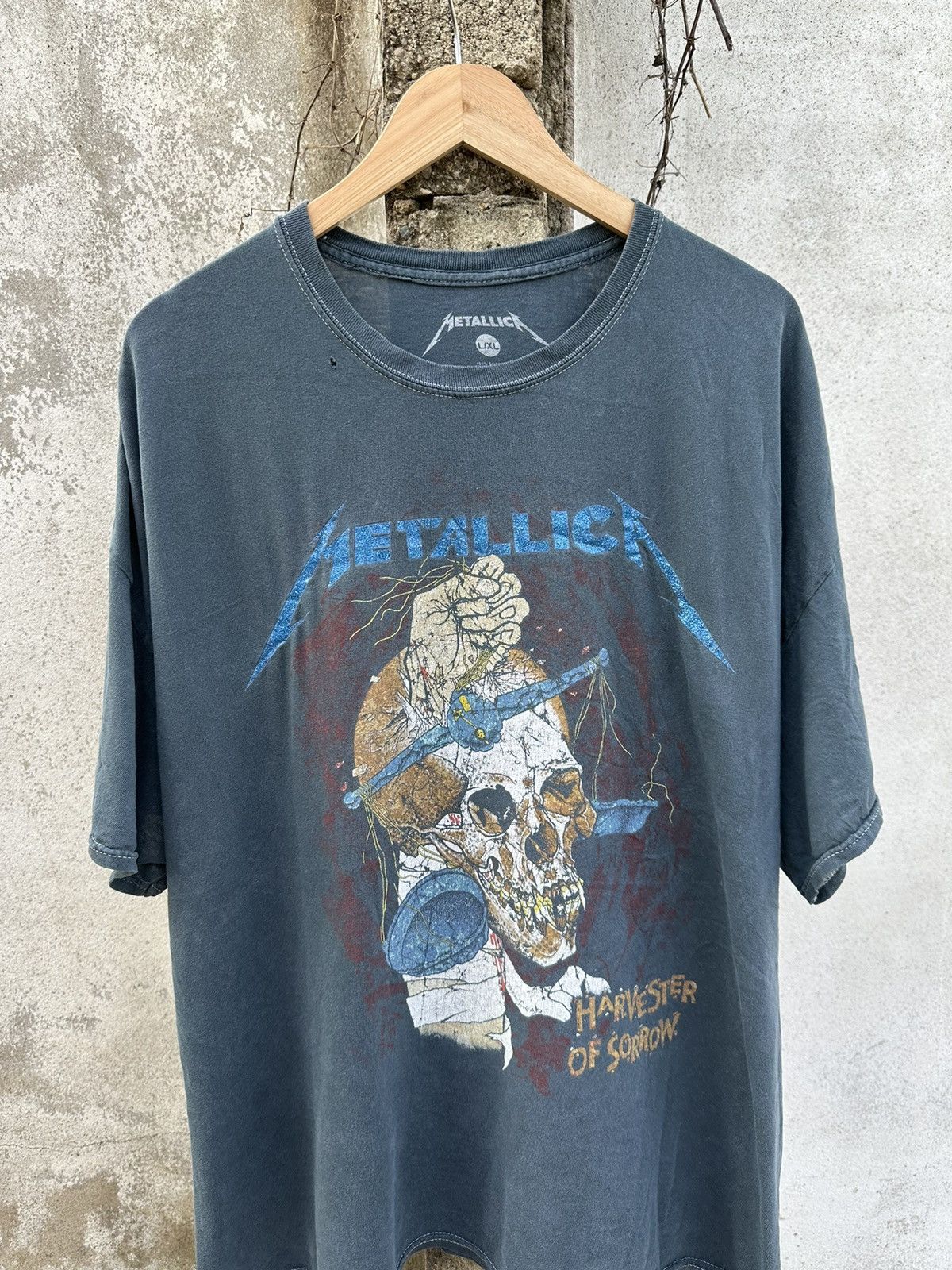 Band Tees Tour 80's Metallica Pushead Distressed XL Boxy Tees Size US XL / EU 56 / 4 - 3 Thumbnail