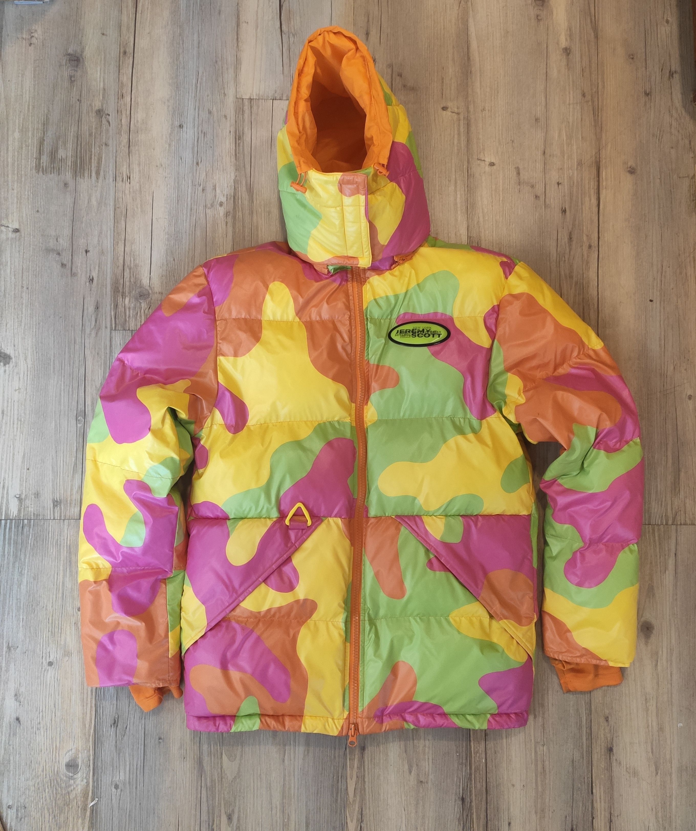 Adidas × Jeremy Scott Neon Camouflage puffer.Like Vetements or Balenciaga Size L / US 10 / IT 46 - 8 Thumbnail