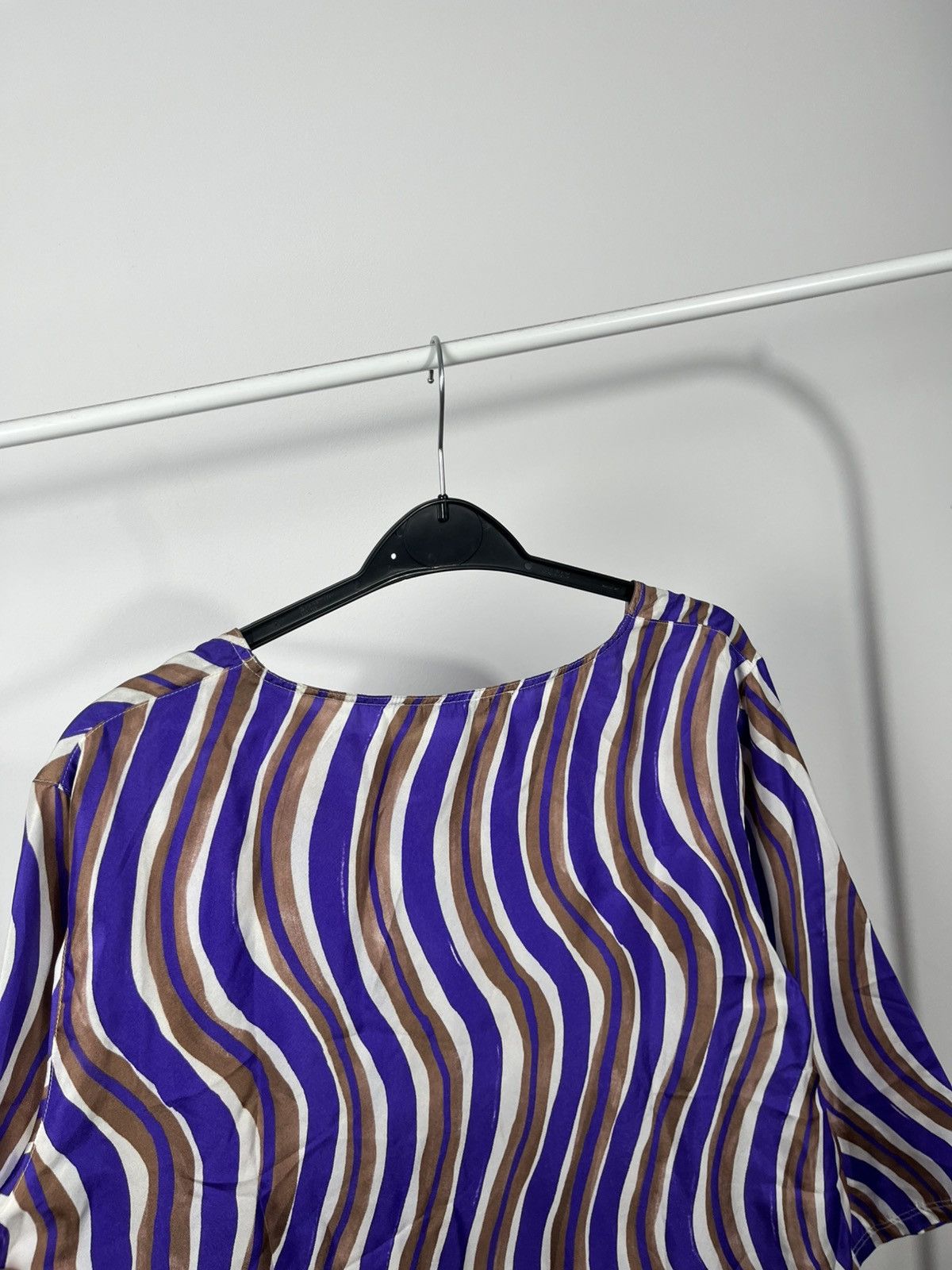 Other Carlotta Canepa 100 percent silk striped blouse Italy Size S / US 4 / IT 40 - 17 Thumbnail