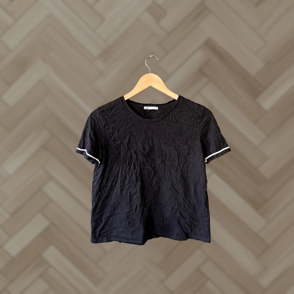 Zara Zara Womens Black Short Sleeve T-shirt size Small Size S / US 4 / IT 40 - 1 Thumbnail
