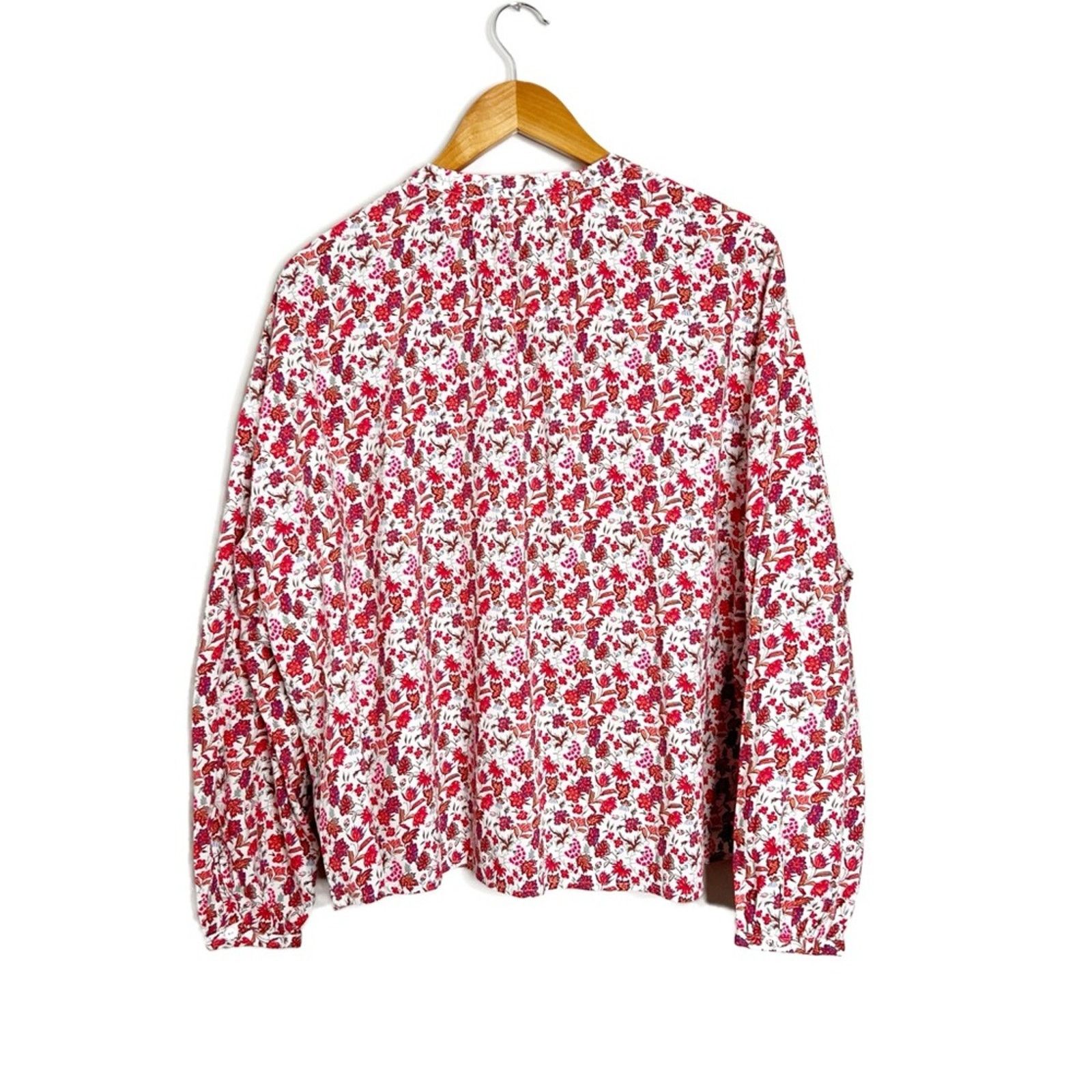 Target Basics Universal Thread Women’s Floral Red Flare Blouse Size M / US 6-8 / IT 42-44 - 6 Thumbnail