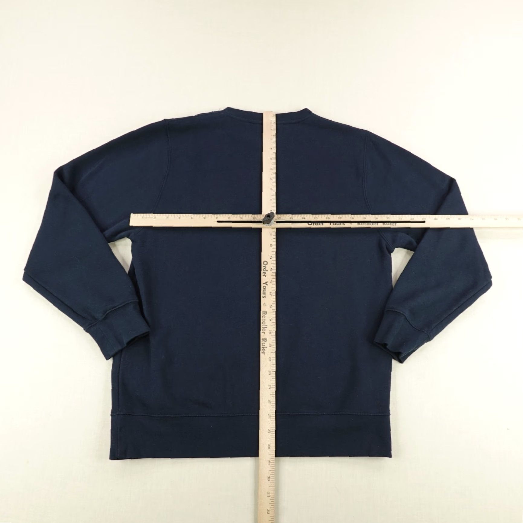 Undefeated VINTAGE Undefeated Sweatshirt Mens Large Blue Fleece Crewneck Pullover Streetwear Skater Logo Graphic Print 90s Mens Size US L / EU 52-54 / 3 - 5 Thumbnail