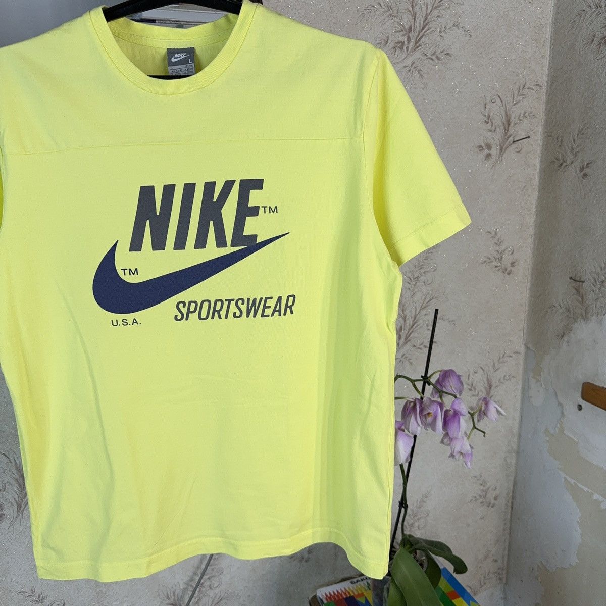 Nike × Vintage Vintage Nike T shirt Sportswear Acid Yellow Streetwear Sz L Size US L / EU 52-54 / 3 - 10 Thumbnail