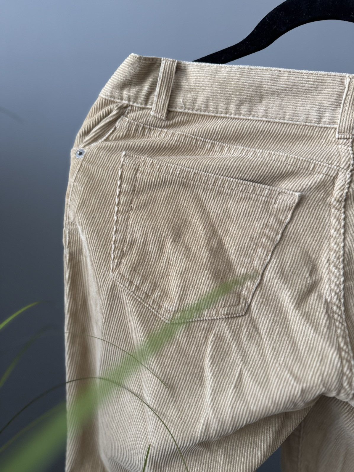 Calvin Klein Calvin Klein casual pants veluee Size US 28 / EU 44 - 3 Thumbnail