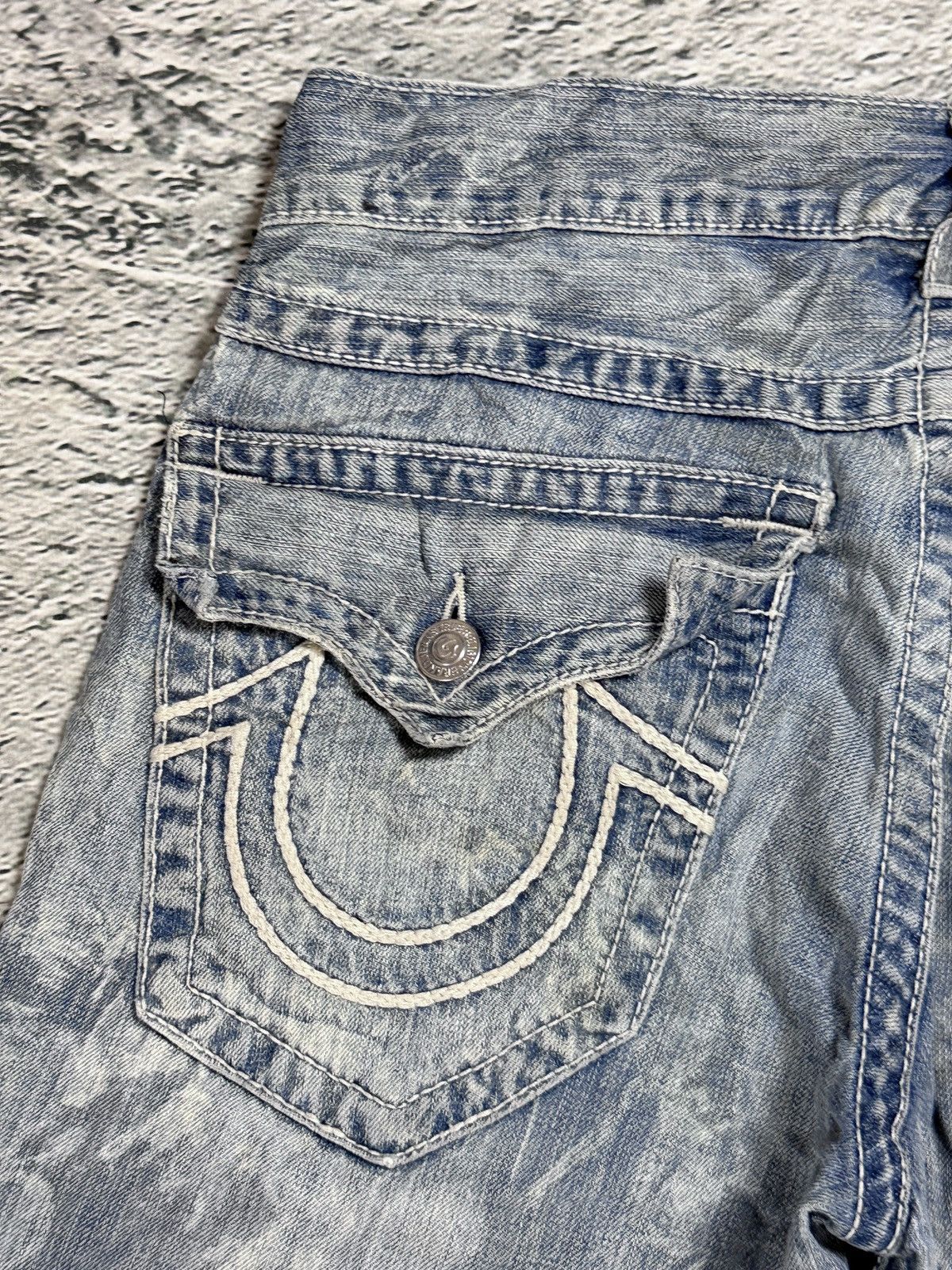 True Religion True Religion jeans washed denim white rope stitching Size US 32 / EU 48 - 3 Thumbnail