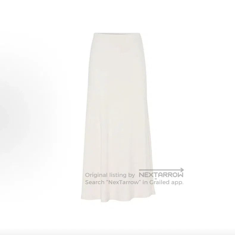Brunello Cucinelli Solid Color Mid-Rise Elastic A-Line Str