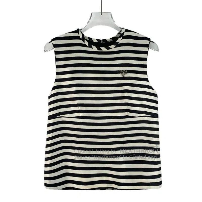 Louis Vuitton Louis Vuitton Striped Silk Women's T. Size XS / US 0-2 / IT 36-38 - 1 Thumbnail