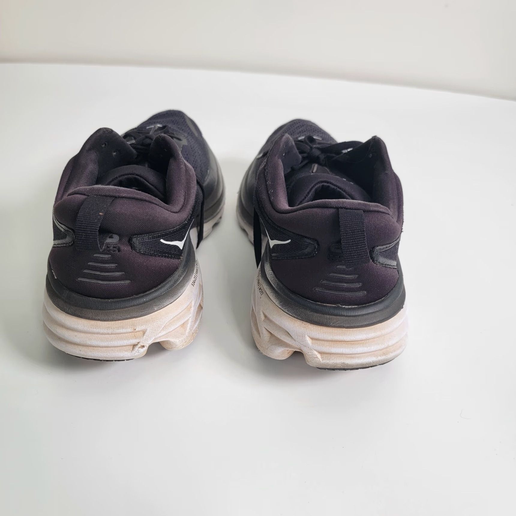 Vintage Hoka One One Bondi 8 Men Running Sneakers Black White US9.5/UK8 EU42 Size 9.5 Black White Mens Shoes Bondi 8 Size US 8 / EU 41 - 3 Thumbnail
