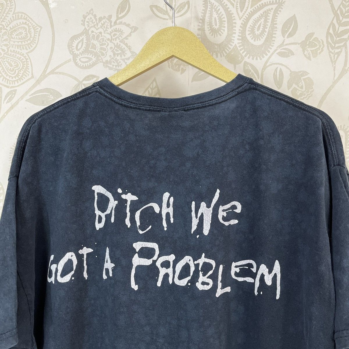 Band Tees × Vintage Vintage Y2K KORN Bitch We Got Problem TShirt Size US XL / EU 56 / 4 - 20 Thumbnail