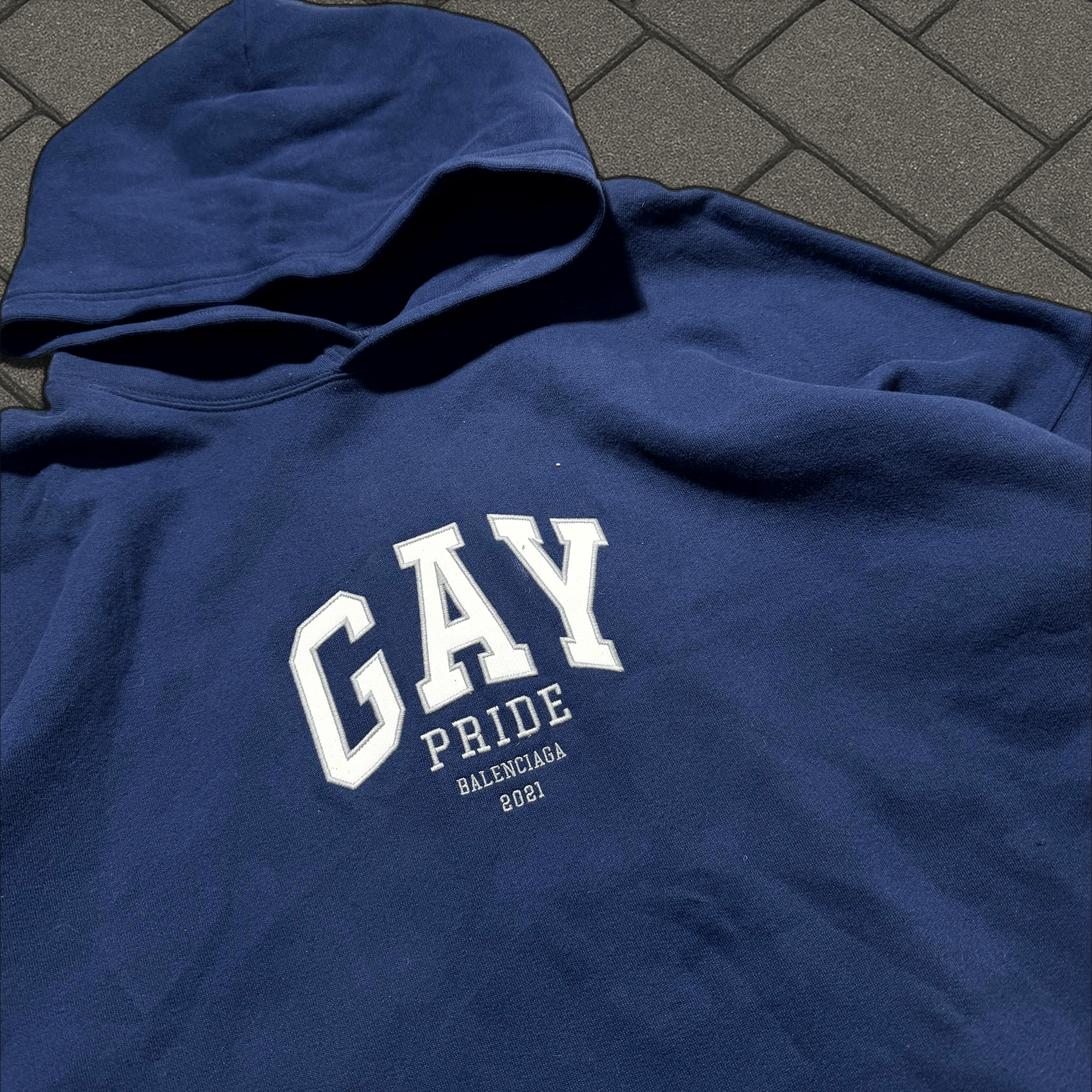 Balenciaga Balenciaga Gay Pride Oversized Hoodie Size US S / EU 44-46 / 1 - 2 Thumbnail