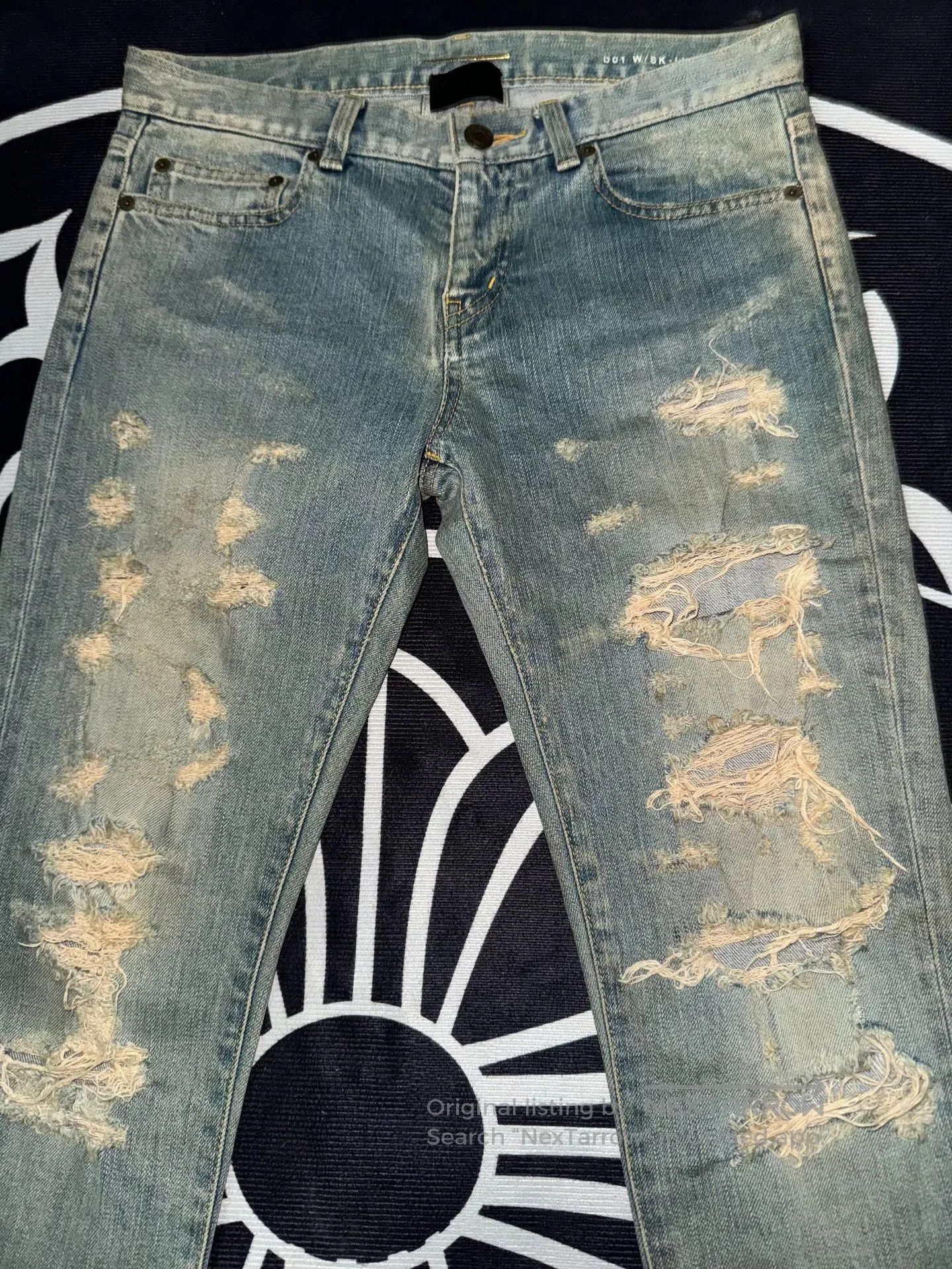 Saint Laurent Paris Saint Laurent Light Blue Distressed Jeans. Size US 28 / EU 44 - 3 Thumbnail