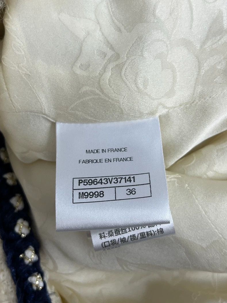 Chanel Chanel German Hamburg high-end workshop series classic whi Size XS / US 0-2 / IT 36-38 - 5 Thumbnail