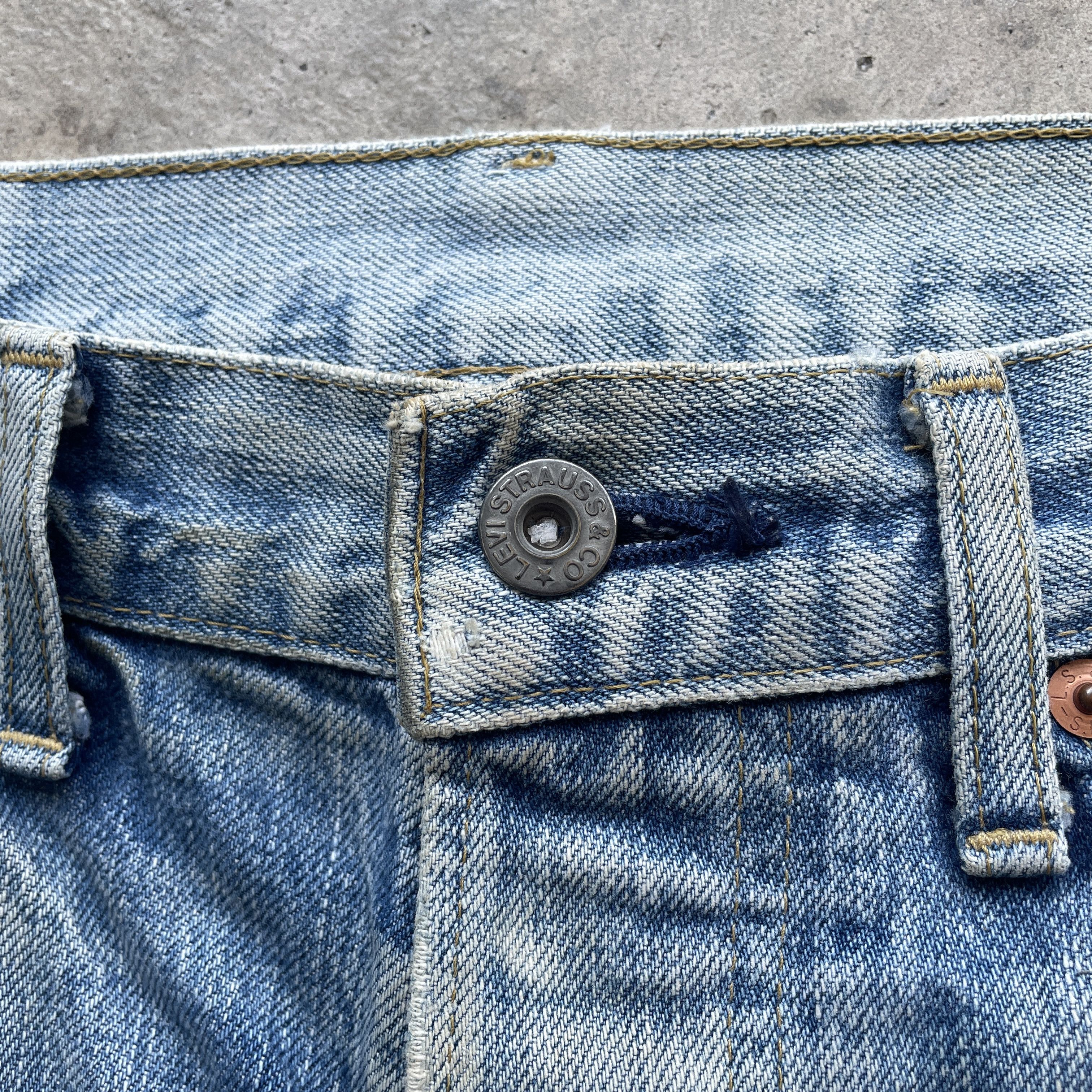 Levi's × Vintage VINTAGE LEVI’S BIG E FADED WASH DISTRESSED BUCKLE JEANS PANT Size US 29 - 6 Thumbnail