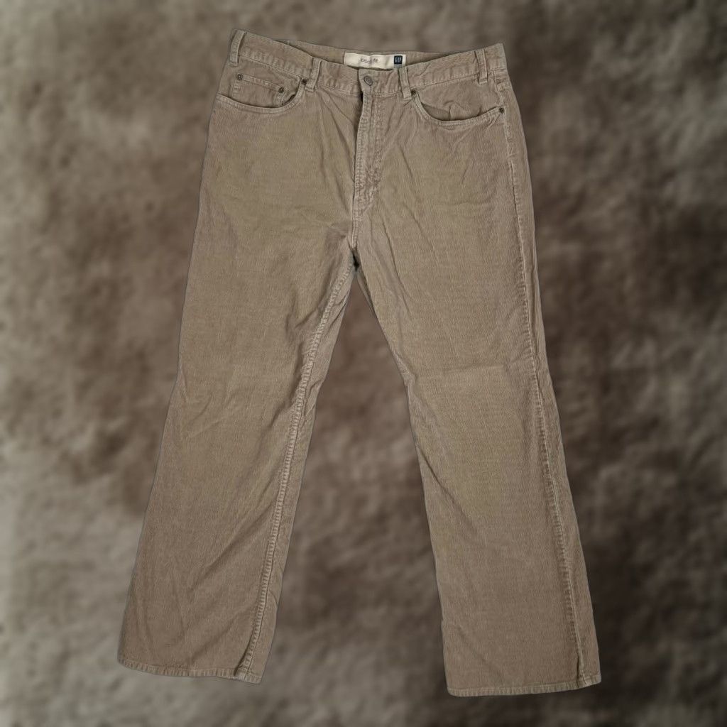 Gap VINTAGE Gap Corduroy Bootfit Bootcut Jeans Mens 34x30 Beige 1969 Gap Factory Regular 100% Cotton Zip Fly Men’s Pants Size US 34 / EU 50 - 1 Thumbnail