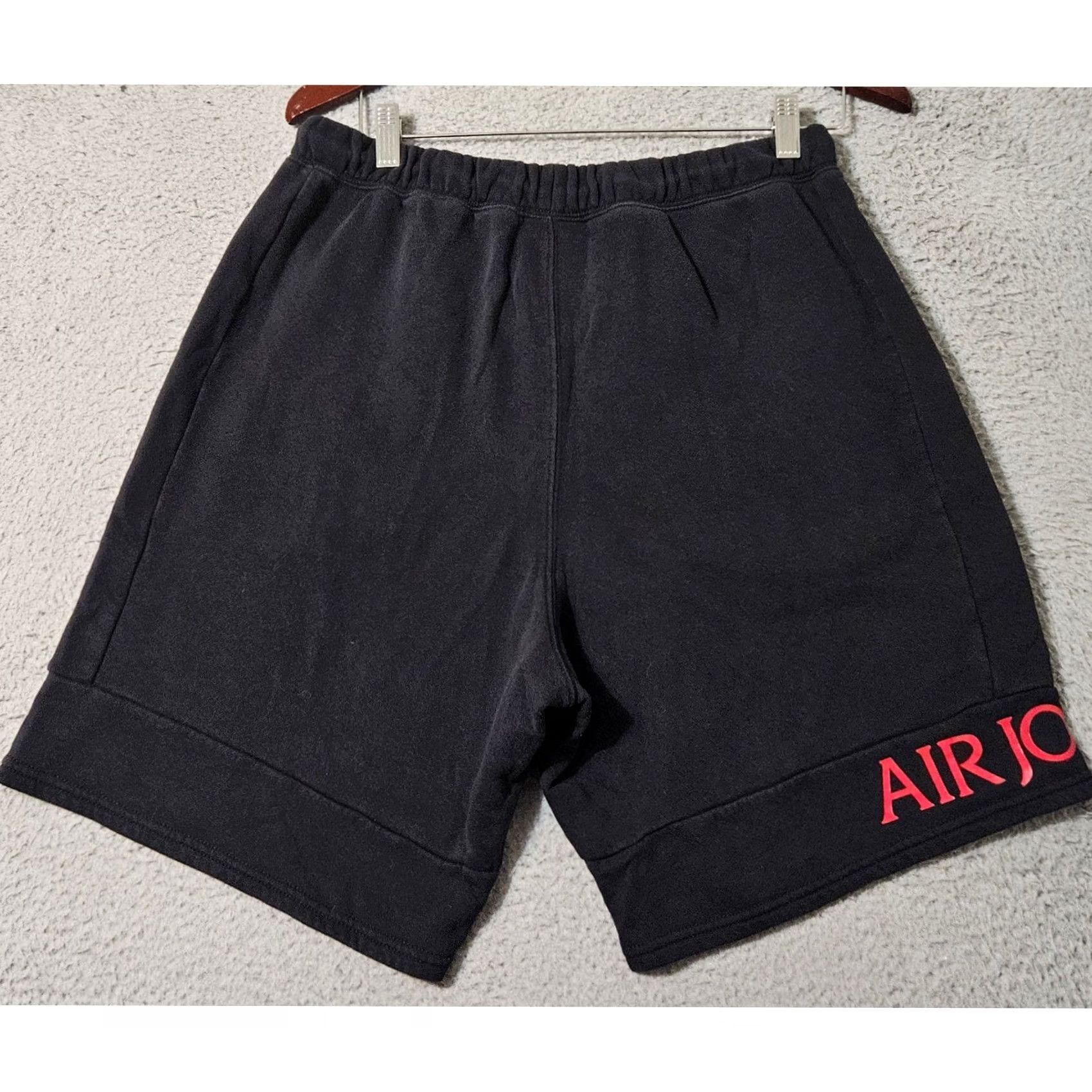 Nike Nike Air Jordan Fleece Shorts Black Gym Red White Men's Medium 9" Size US 31 - 2 Thumbnail