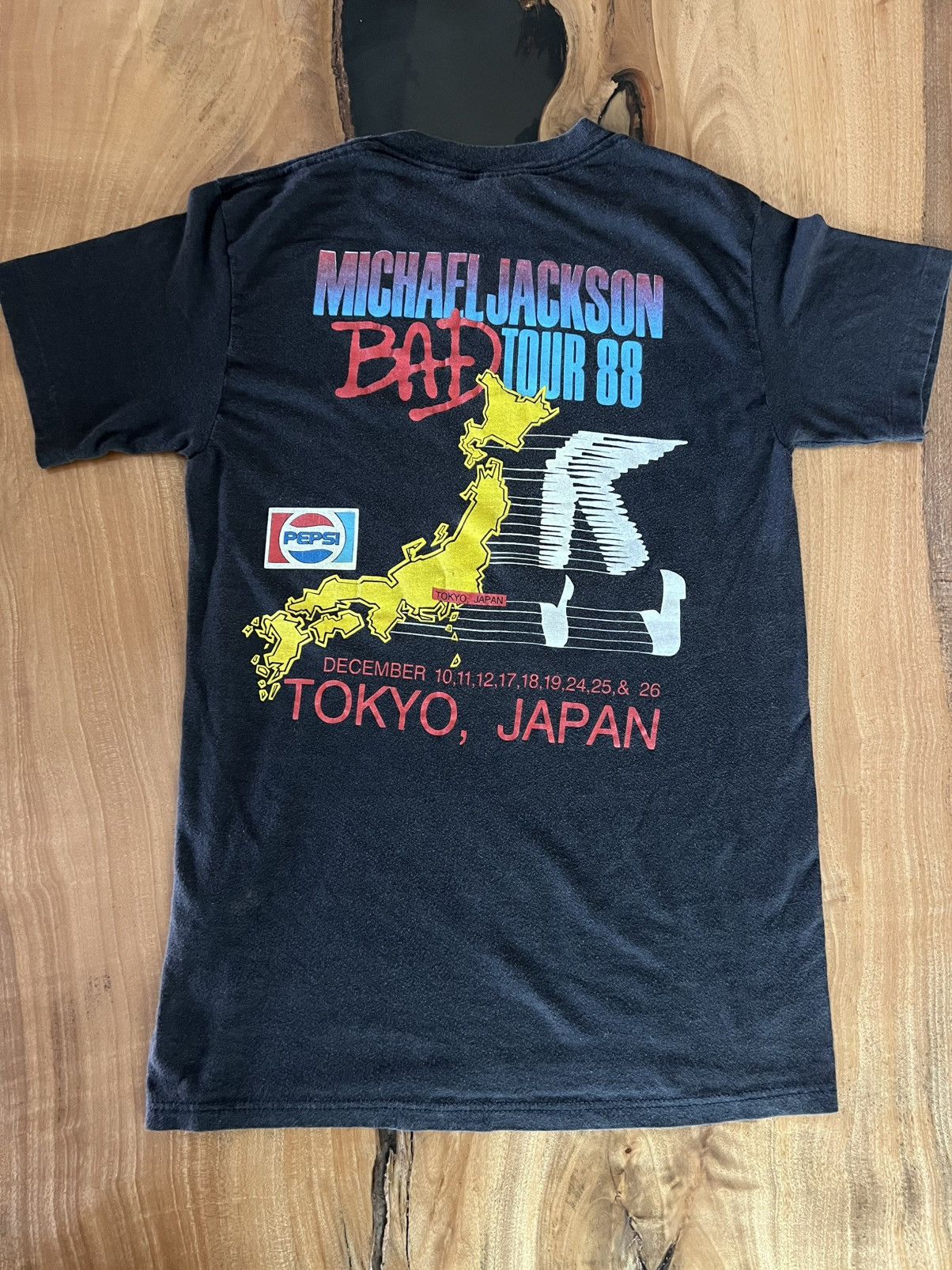 Band Tees Michael Jackson Bad Tour 88 Size US XS / EU 42 / 0 - 2 Thumbnail