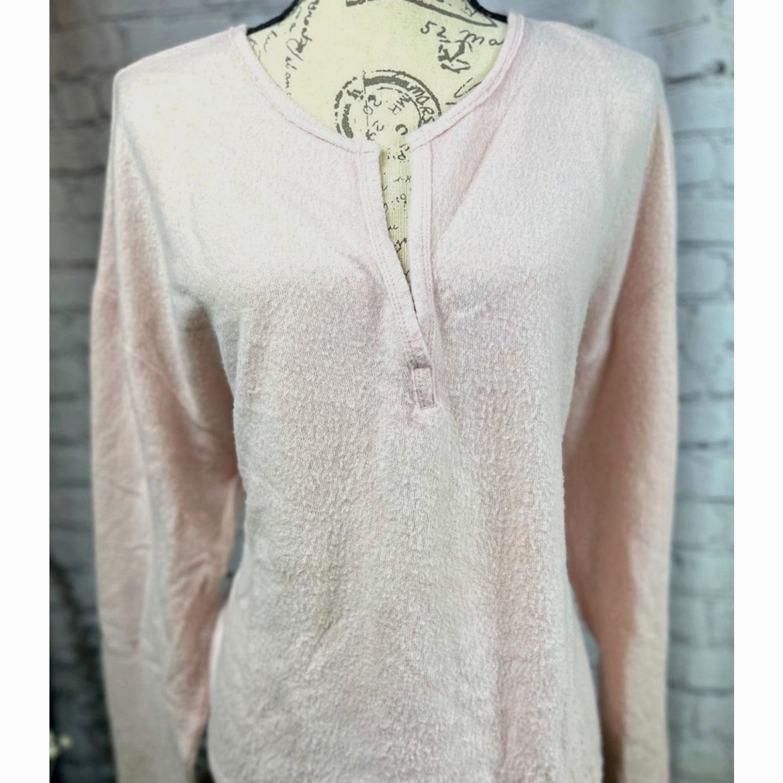 Other Socialite Pink Long Sleeve Fuzzy V-neck Top - size XL Size XL / US 12-14 / IT 48-50 - 9 Thumbnail