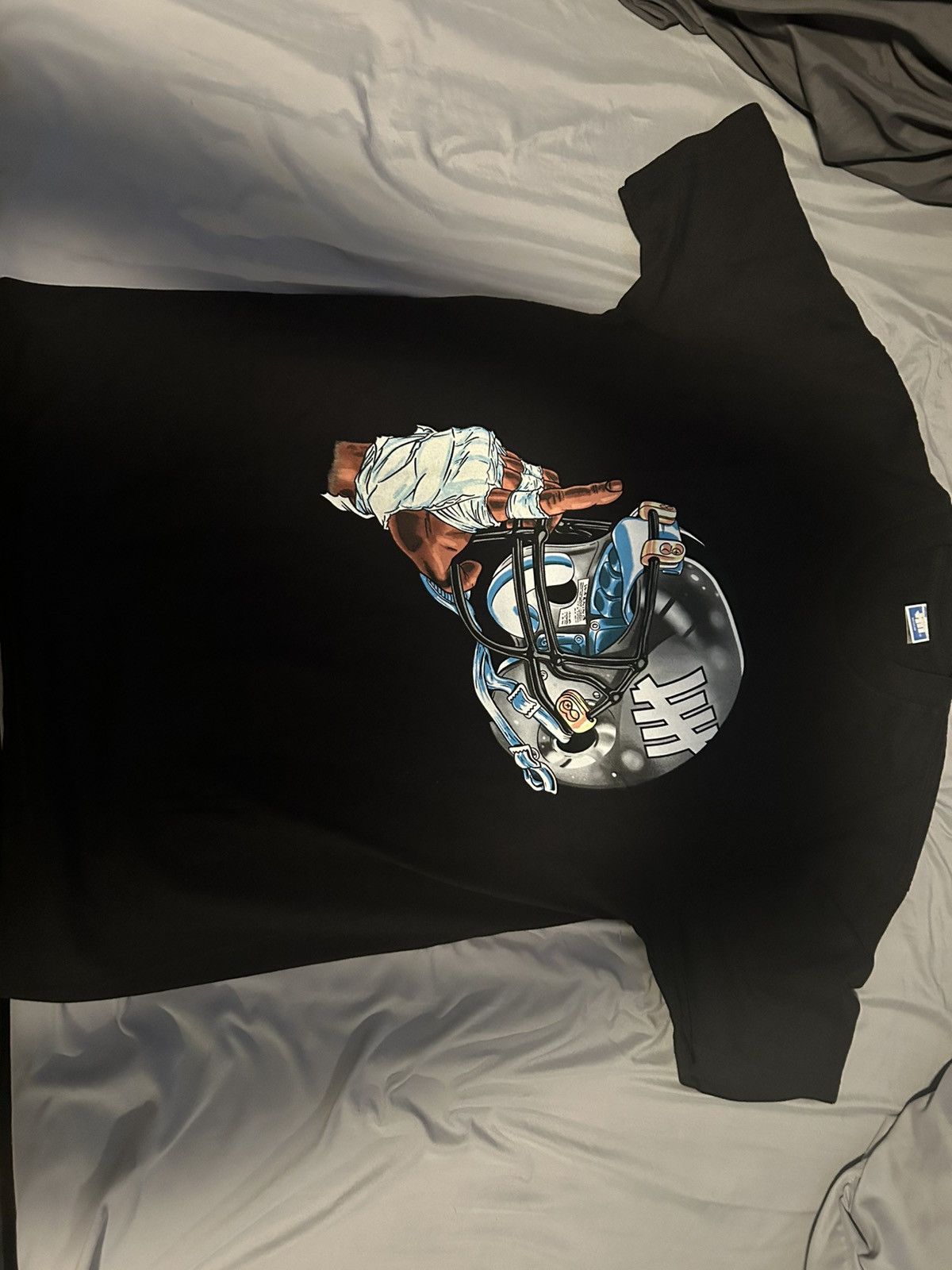 Undefeated Undefeated Football Tee Size US M / EU 48-50 / 2 - 1 Thumbnail