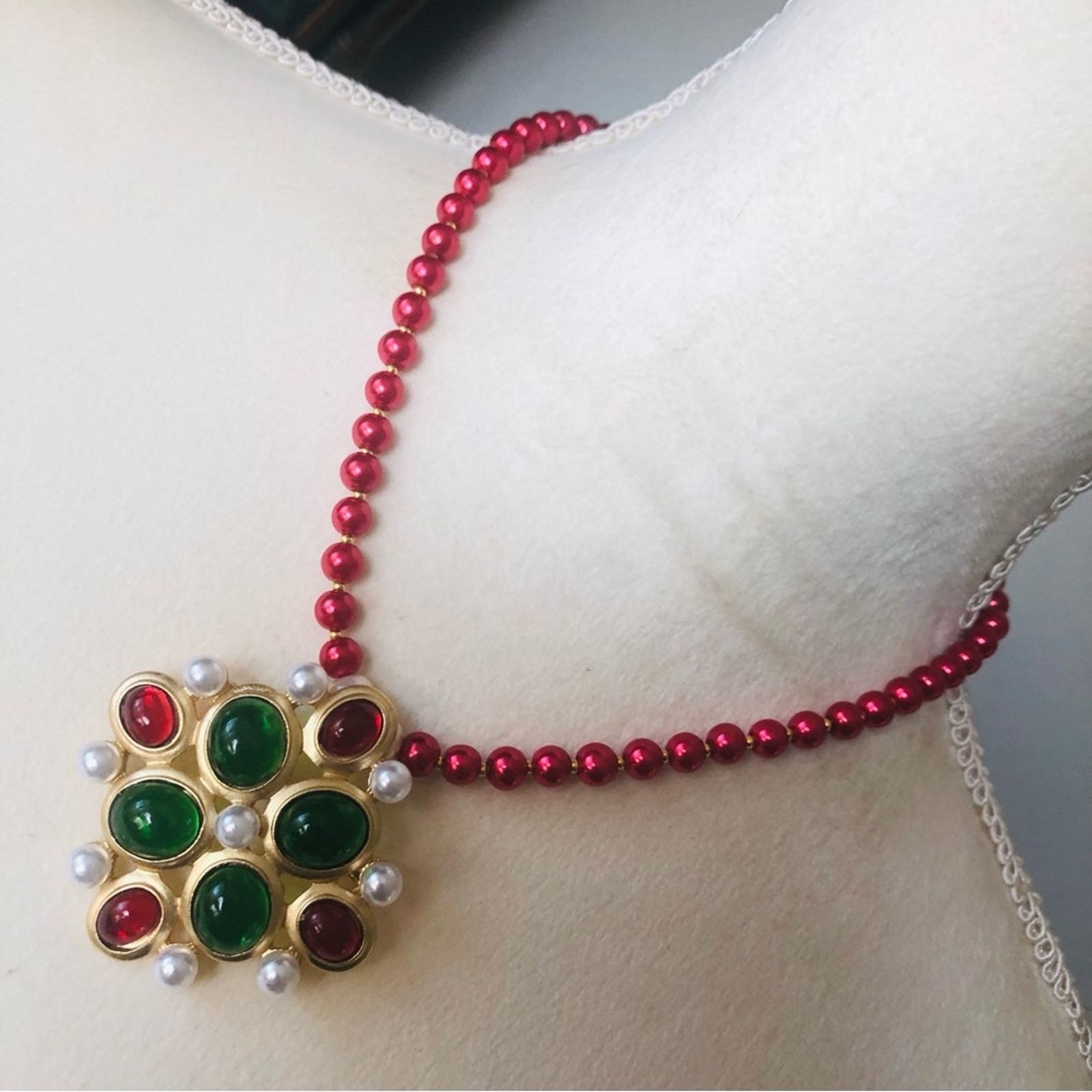 Handmade Handcrafted repurpose cabochon glass stone Pearl necklace Size ONE SIZE - 1 Thumbnail