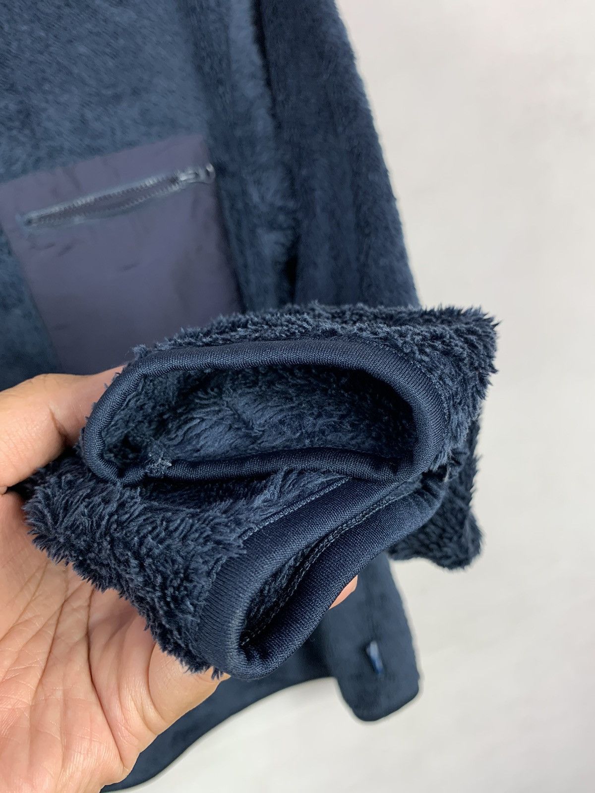 Japanese Brand Rare! Uniqlo Fleece Single Pocket Fleece Sweater Size XS / US 0-2 / IT 36-38 - 4 Thumbnail