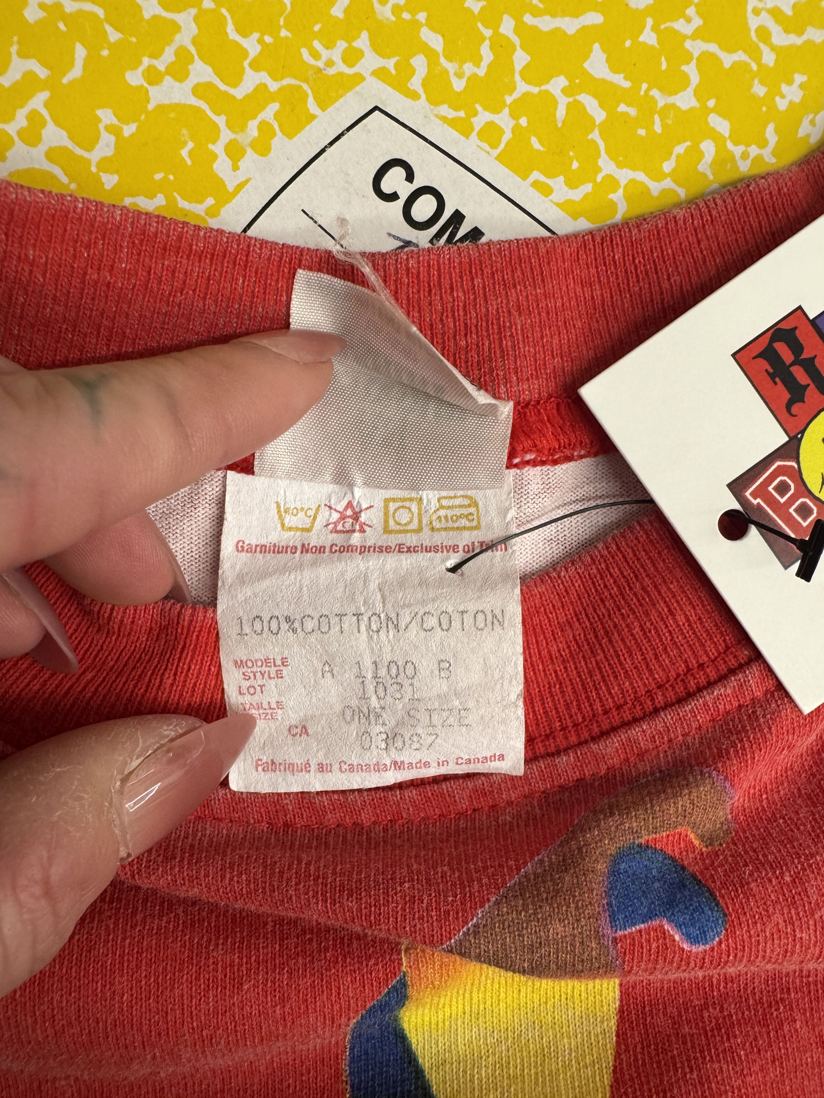 Other Vintage Santane Tee Size US L / EU 52-54 / 3 - 3 Thumbnail