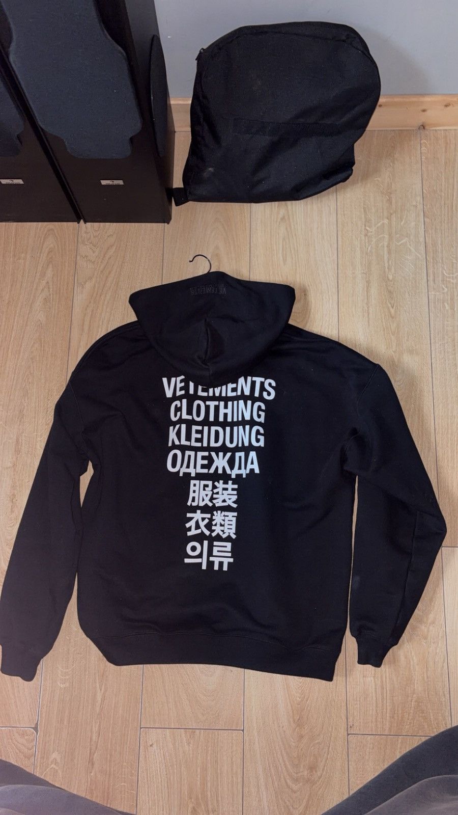 Vetements Vetements “Translation” Hoodie - Black Small Size US S / EU 44-46 / 1 - 2 Thumbnail